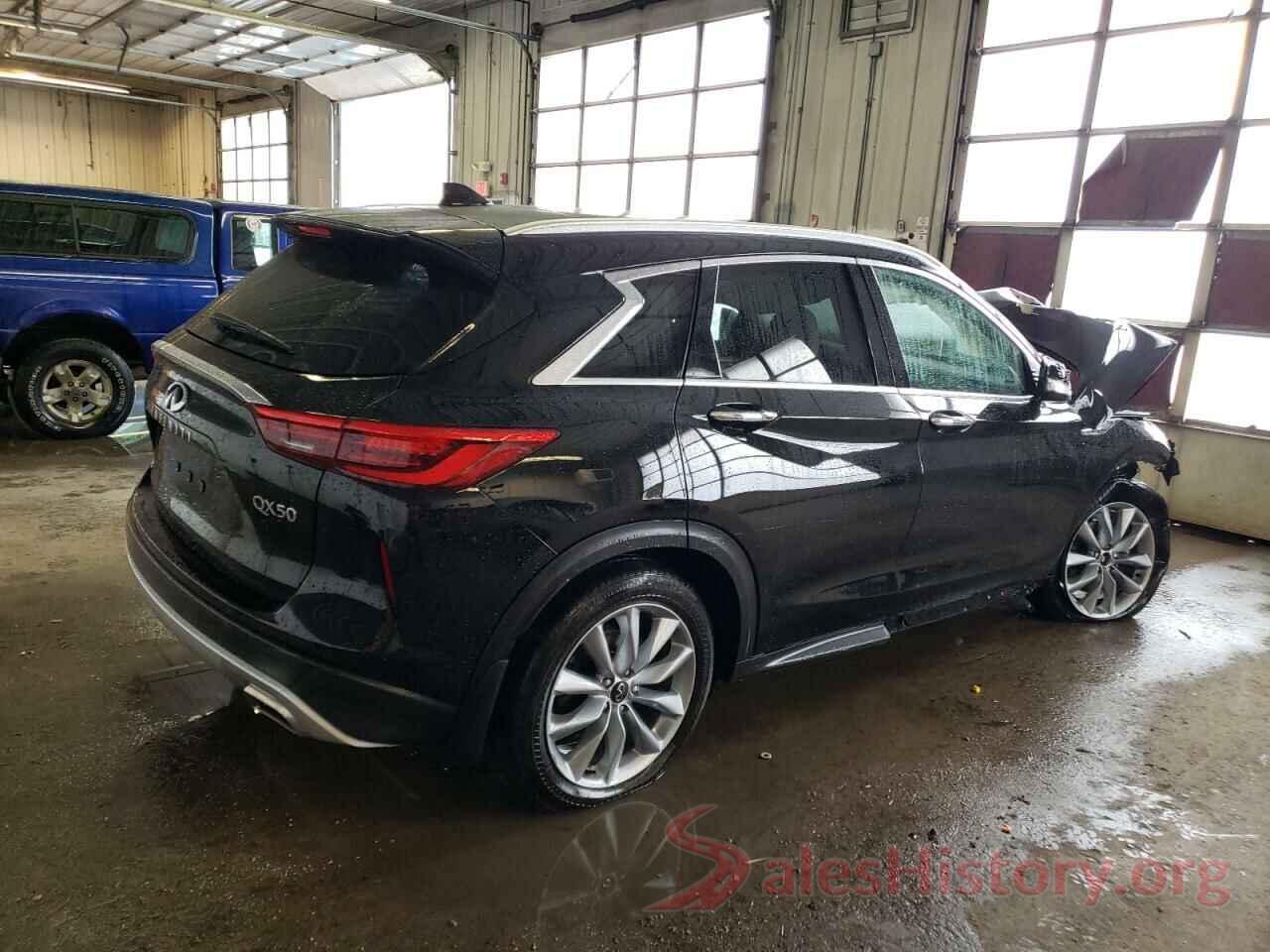 3PCAJ5BB8MF111741 2021 INFINITI QX50