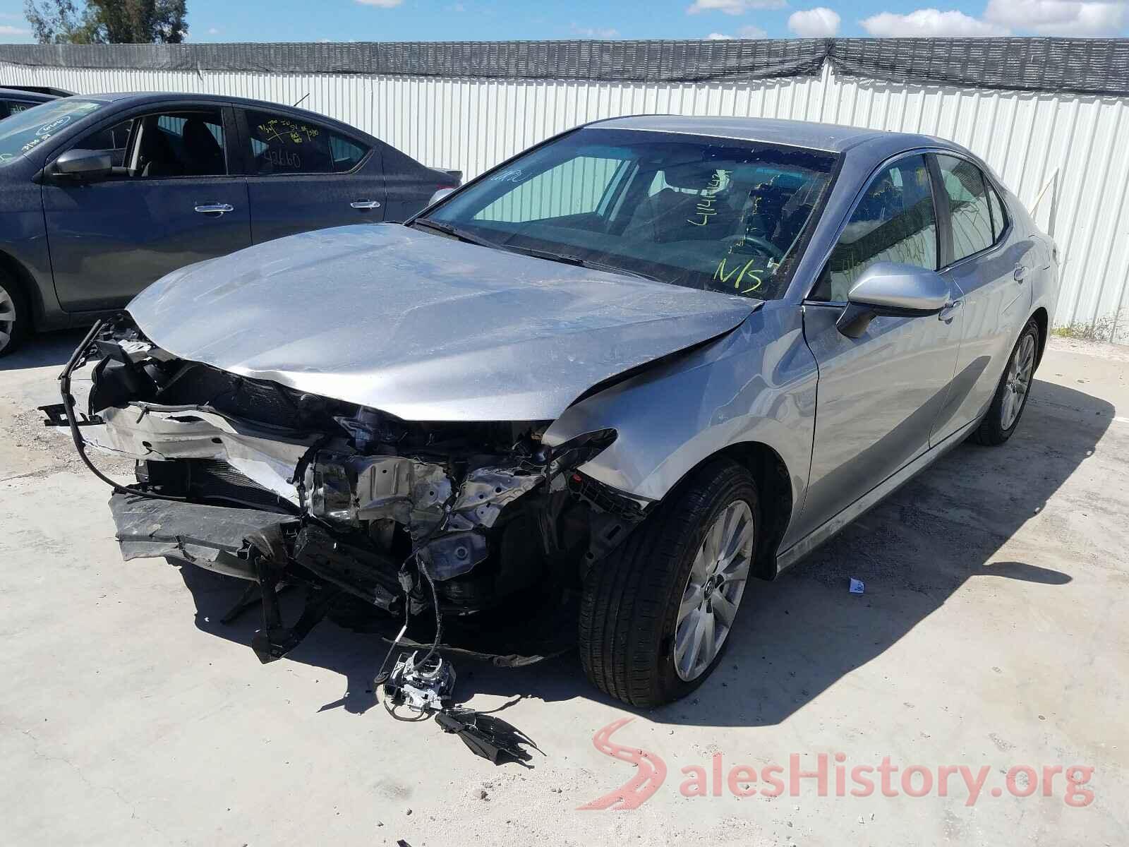 4T1B11HK3KU758844 2019 TOYOTA CAMRY