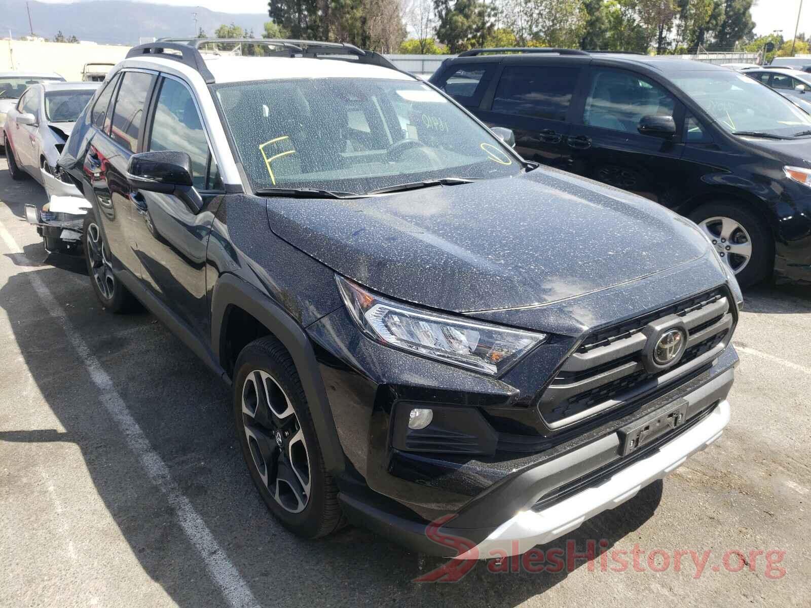 2T3J1RFV9KC008350 2019 TOYOTA RAV4