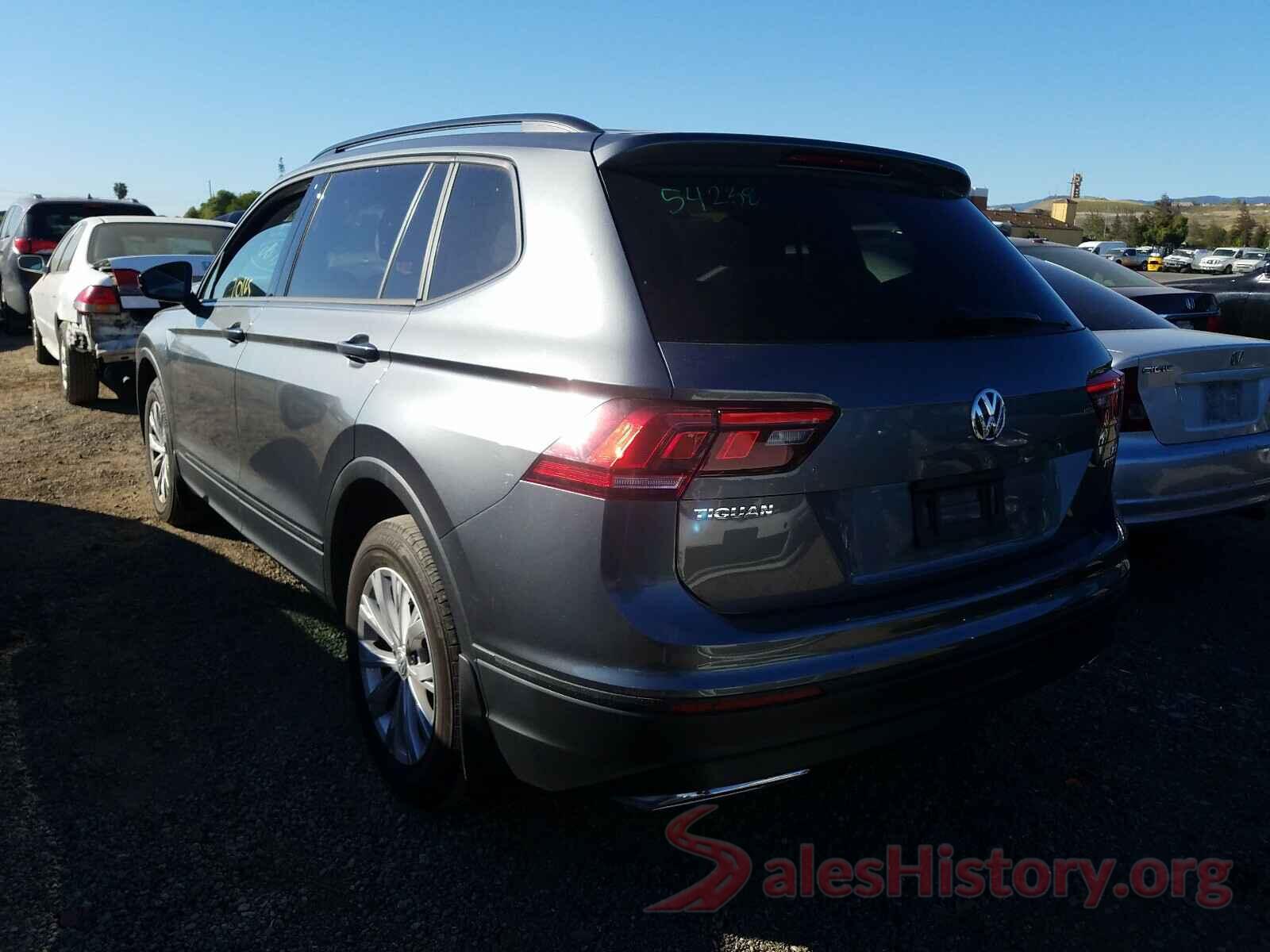 3VV0B7AX8JM131949 2018 VOLKSWAGEN TIGUAN