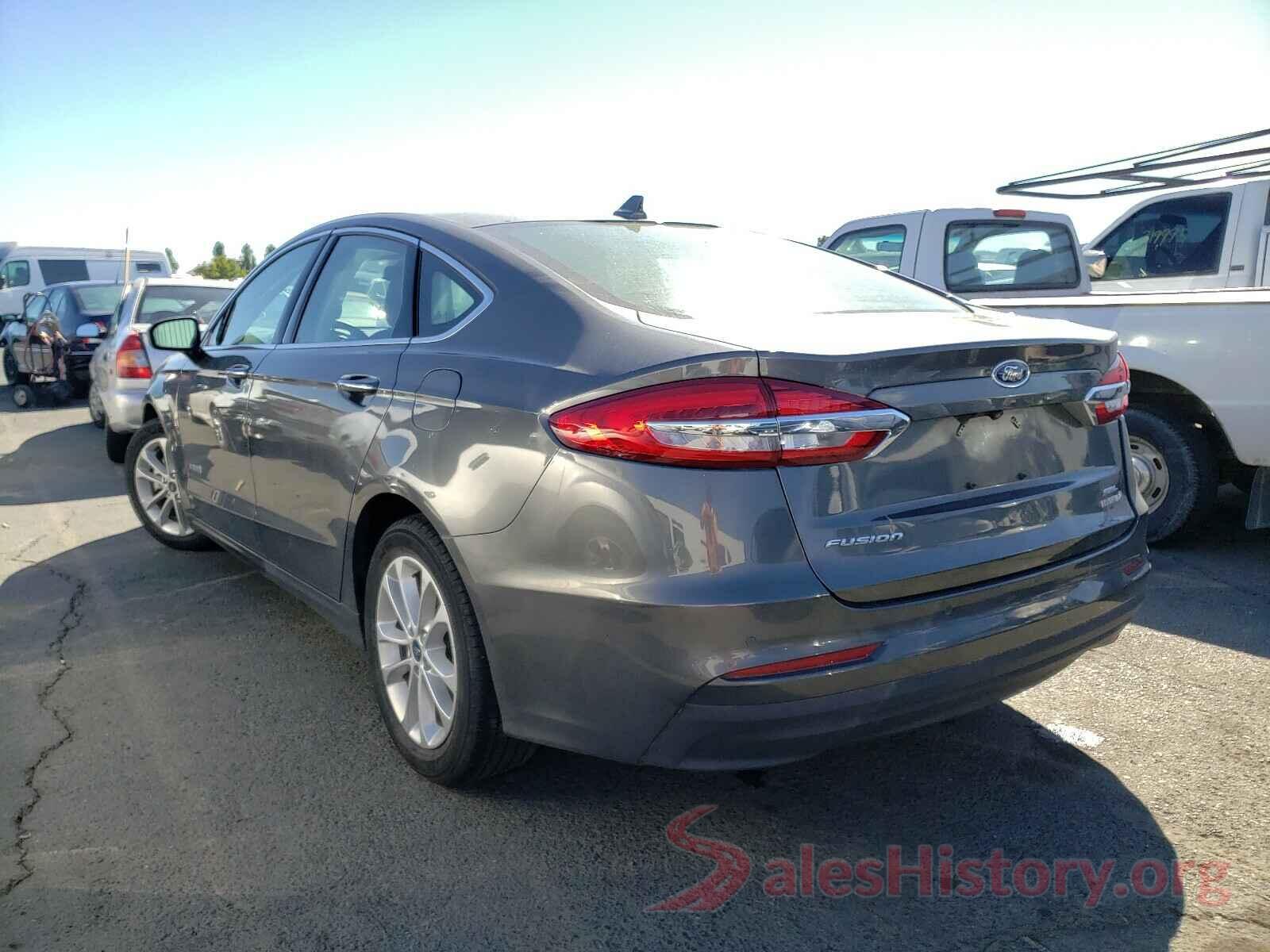 3FA6P0MU9KR135988 2019 FORD FUSION