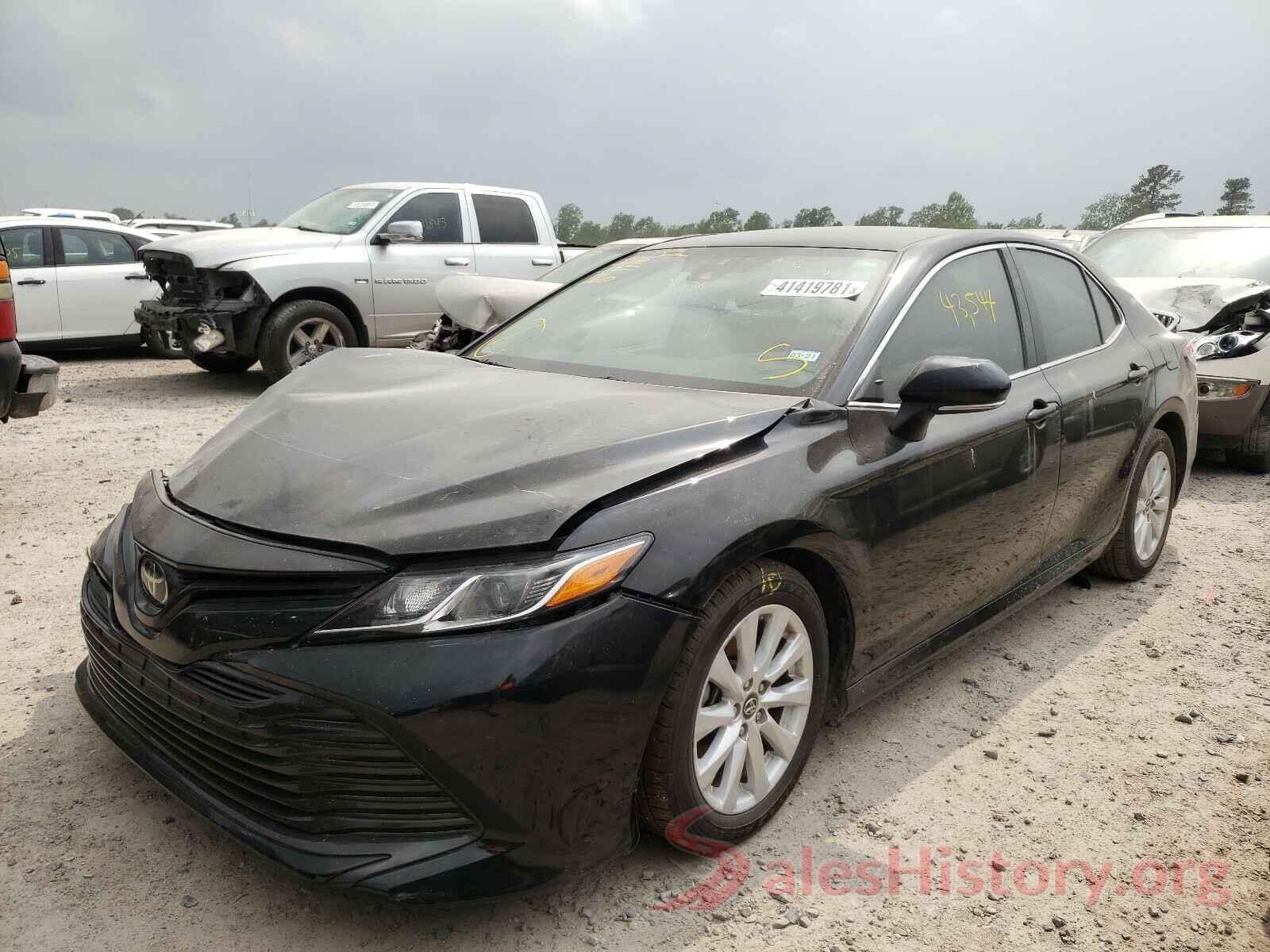 4T1B11HK0KU176832 2019 TOYOTA CAMRY