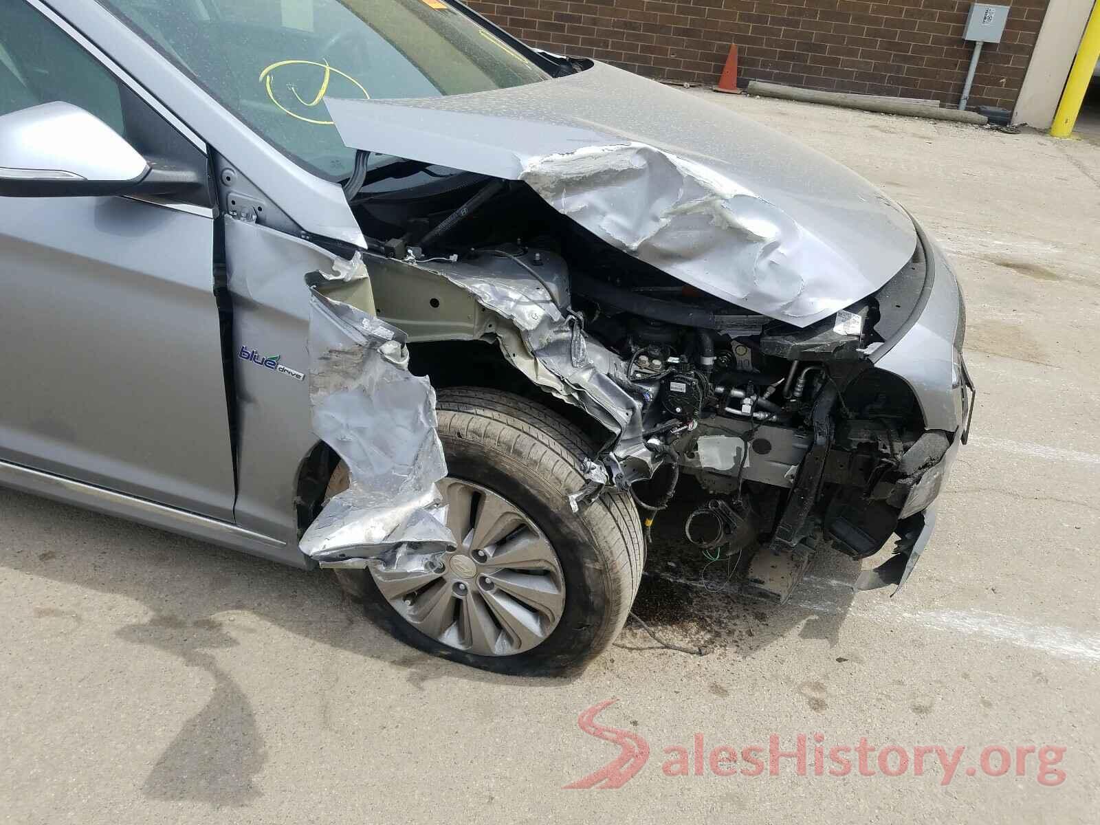 KMHE24L16HA051175 2017 HYUNDAI SONATA