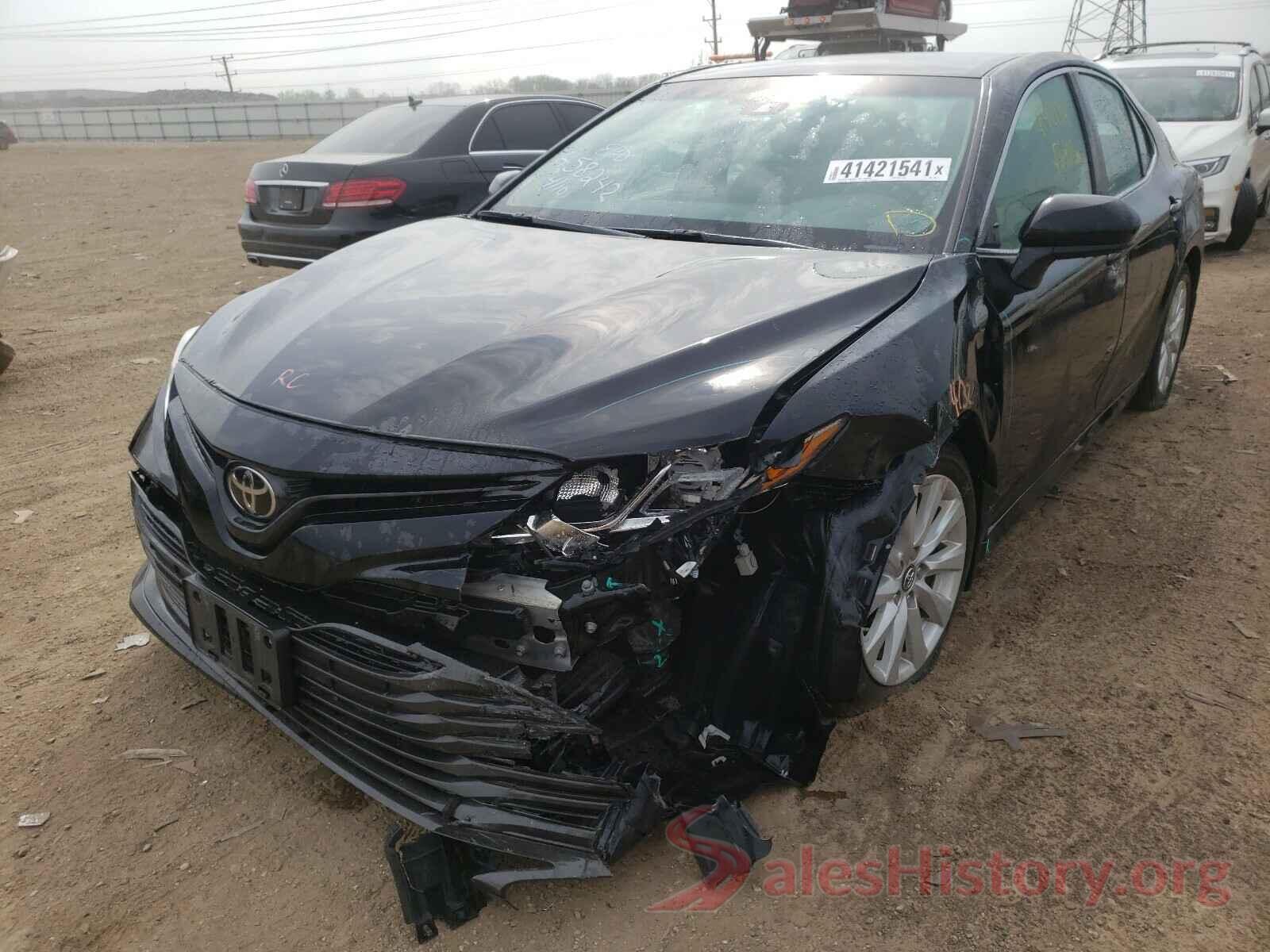 4T1B11HK9JU156111 2018 TOYOTA CAMRY