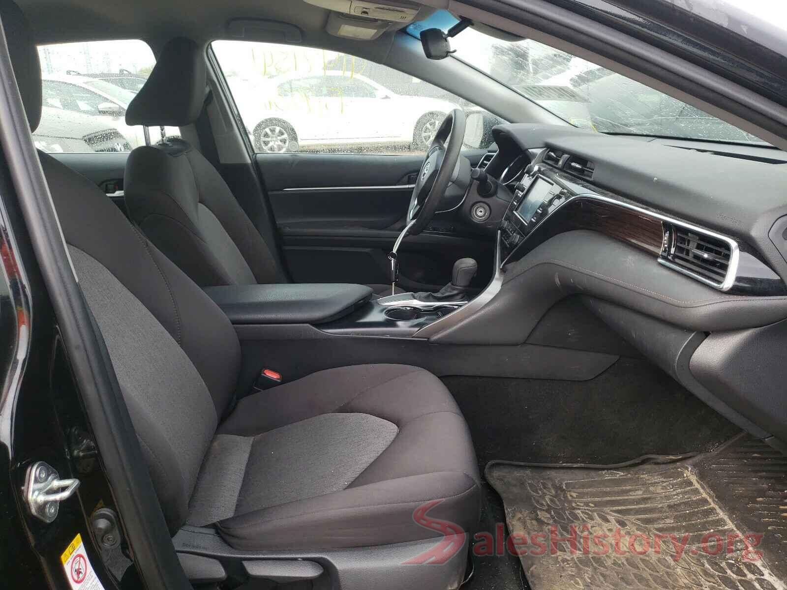 4T1B11HK9JU156111 2018 TOYOTA CAMRY