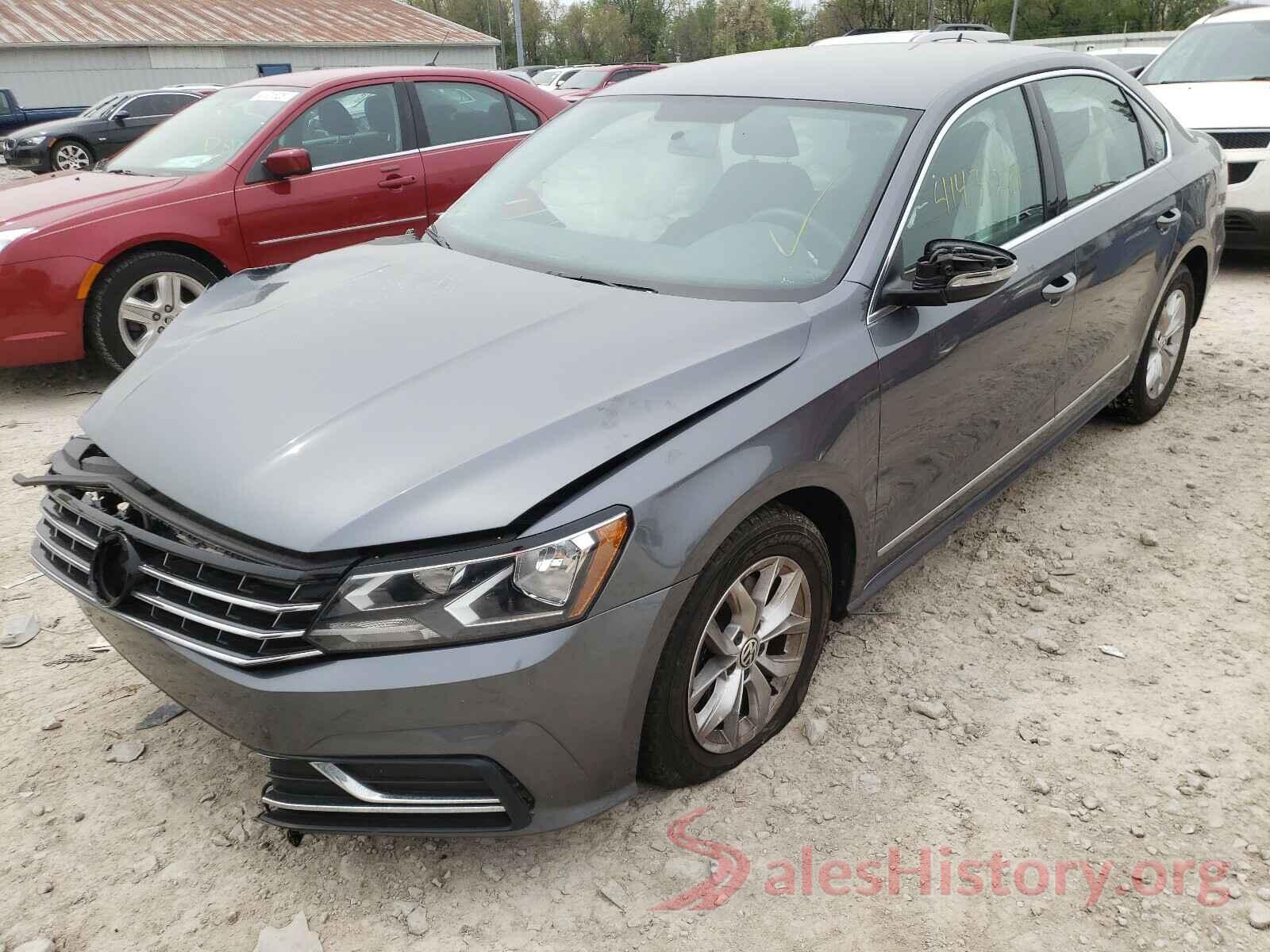 1VWAT7A37HC048230 2017 VOLKSWAGEN PASSAT