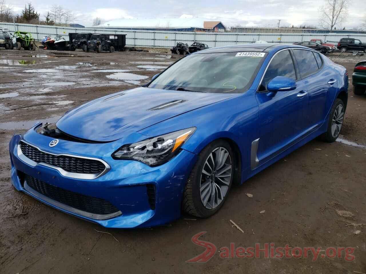 KNAE25LA2J6025964 2018 KIA STINGER