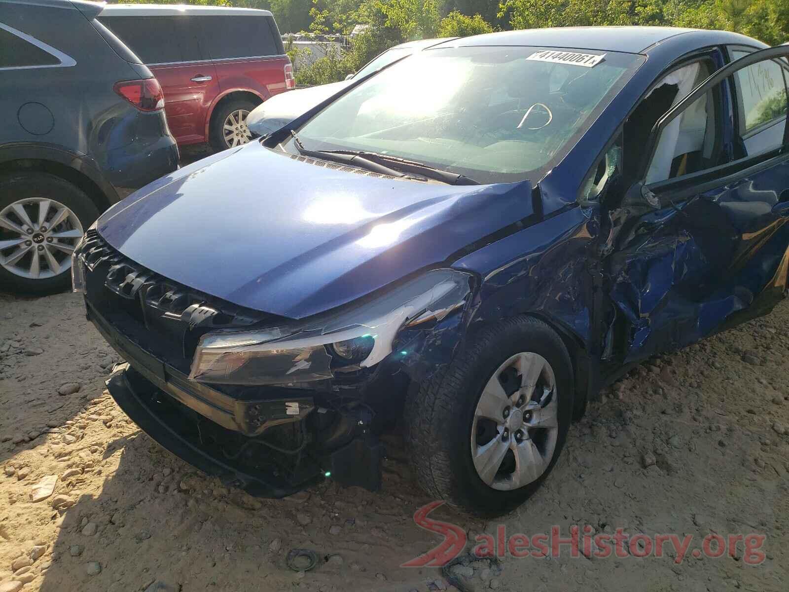 3KPFK4A72JE167797 2018 KIA FORTE