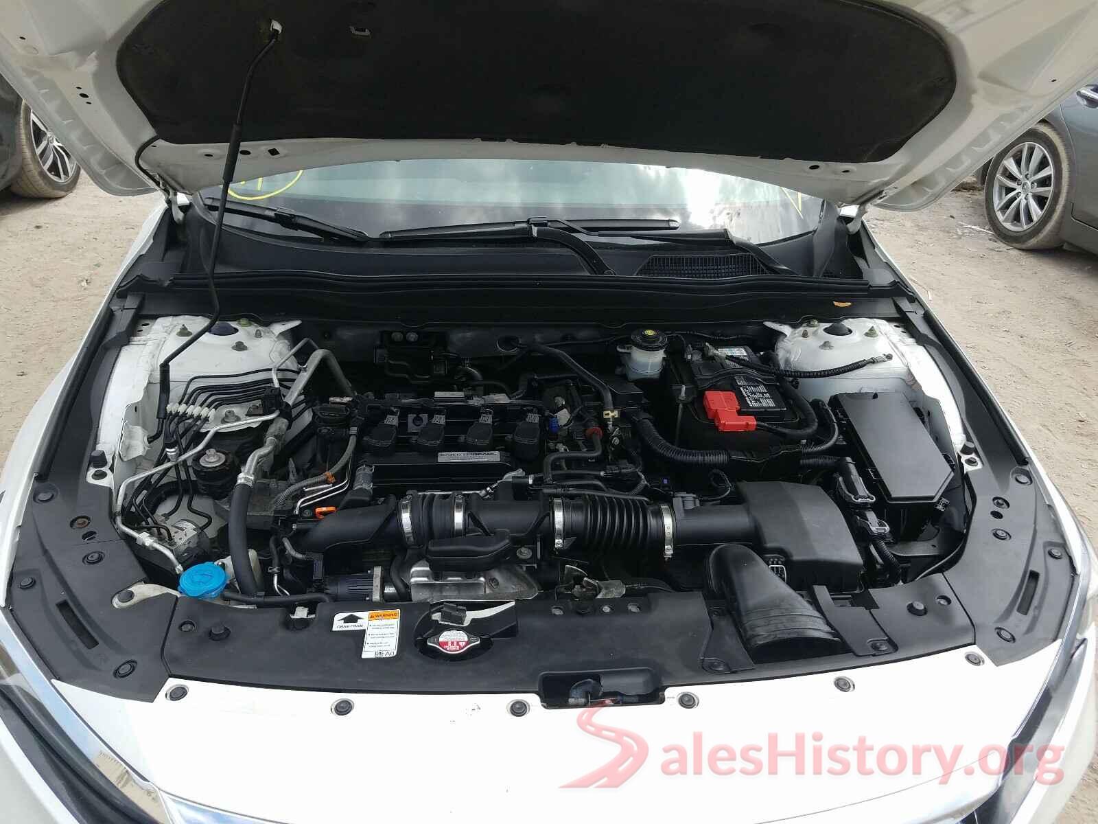 1HGCV1F15JA035845 2018 HONDA ACCORD