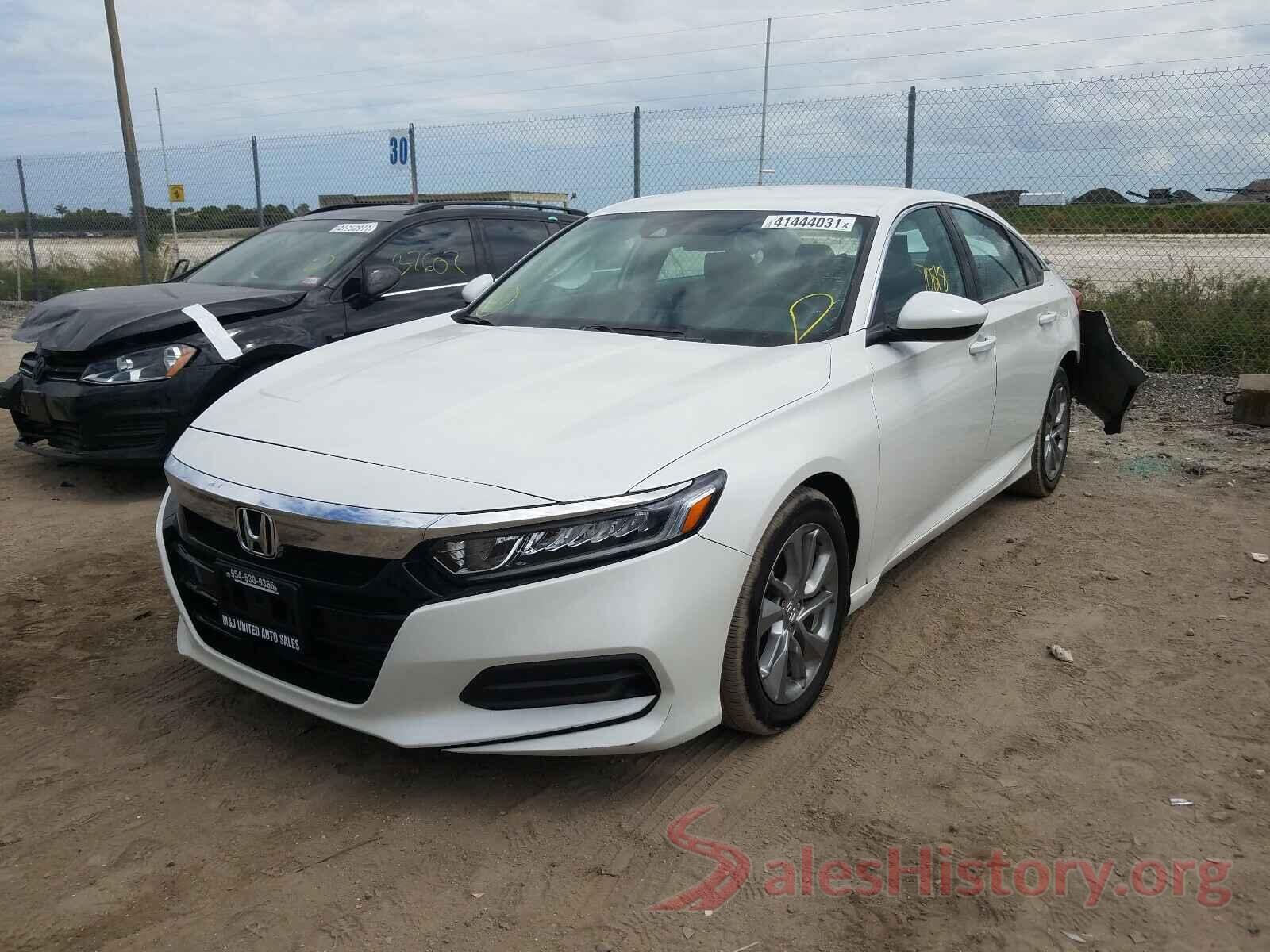 1HGCV1F15JA035845 2018 HONDA ACCORD