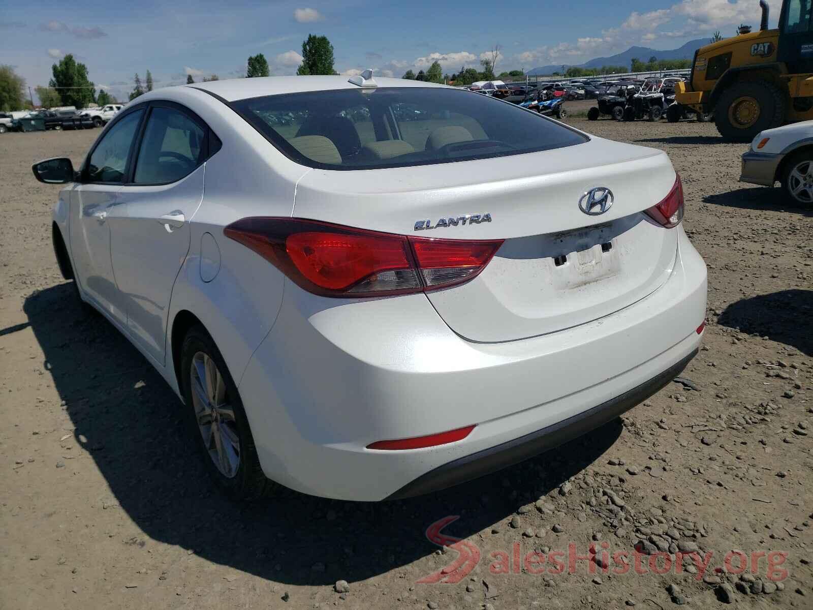 5NPDH4AE9GH713858 2016 HYUNDAI ELANTRA