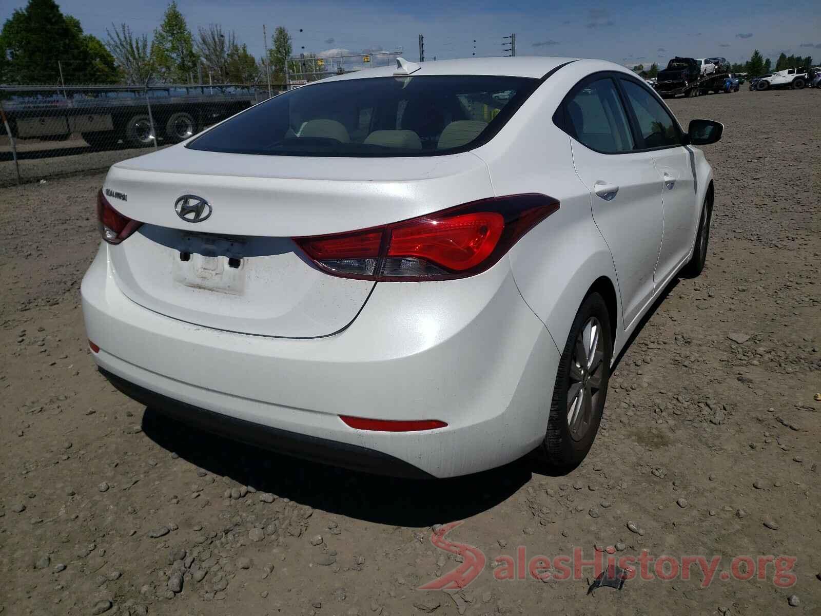 5NPDH4AE9GH713858 2016 HYUNDAI ELANTRA