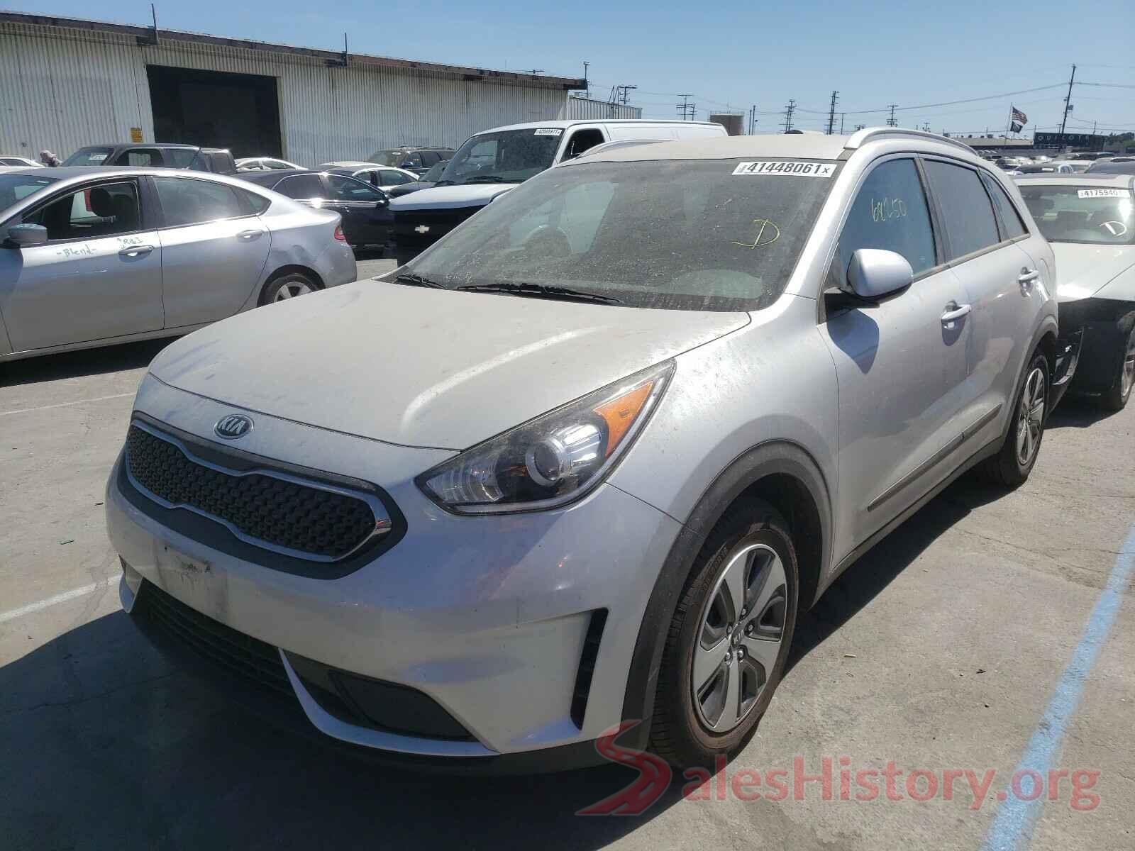 KNDCB3LCXH5047209 2017 KIA NIRO