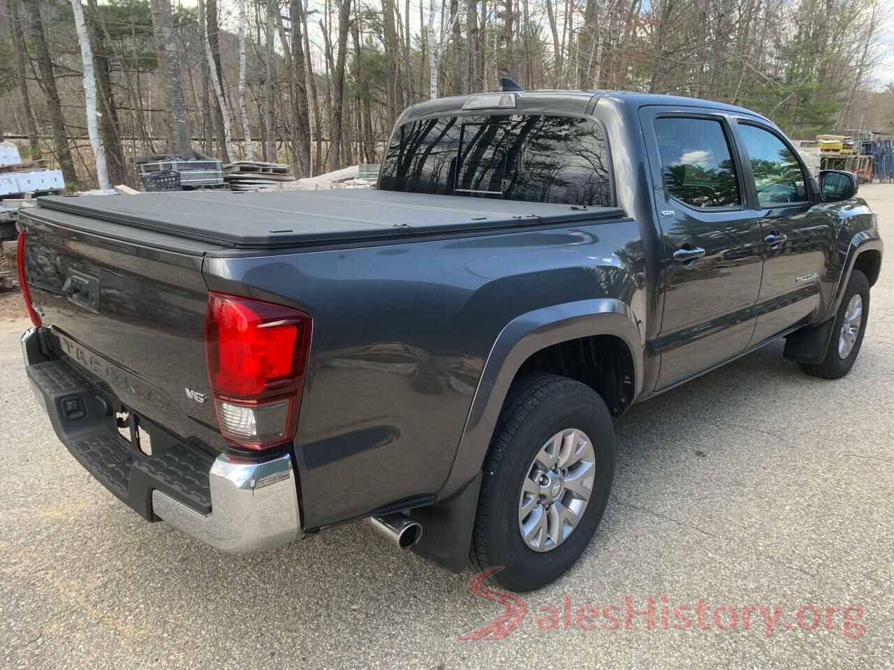 3TMCZ5AN0JM124973 2018 TOYOTA TACOMA