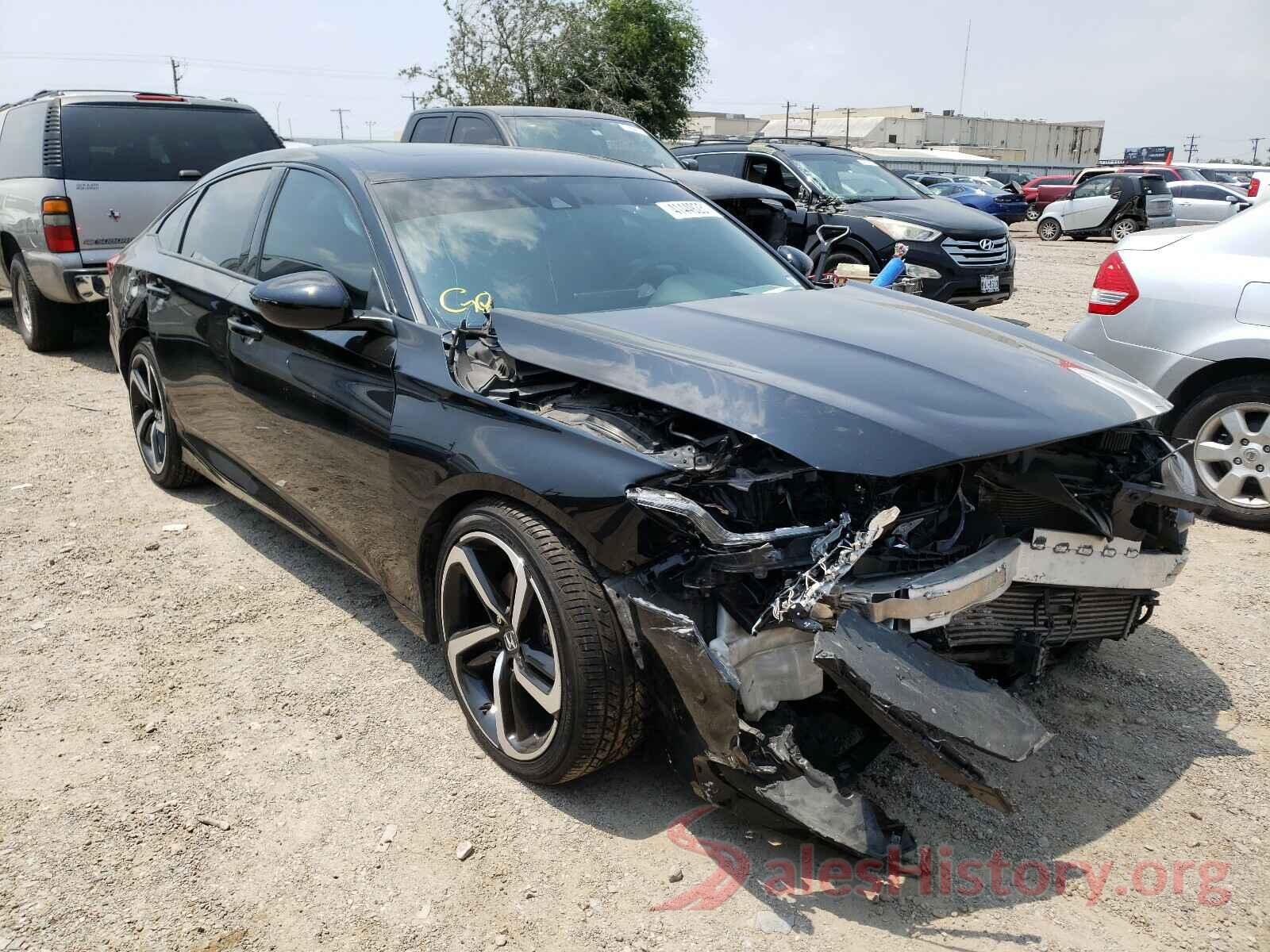 1HGCV2F36JA040544 2018 HONDA ACCORD