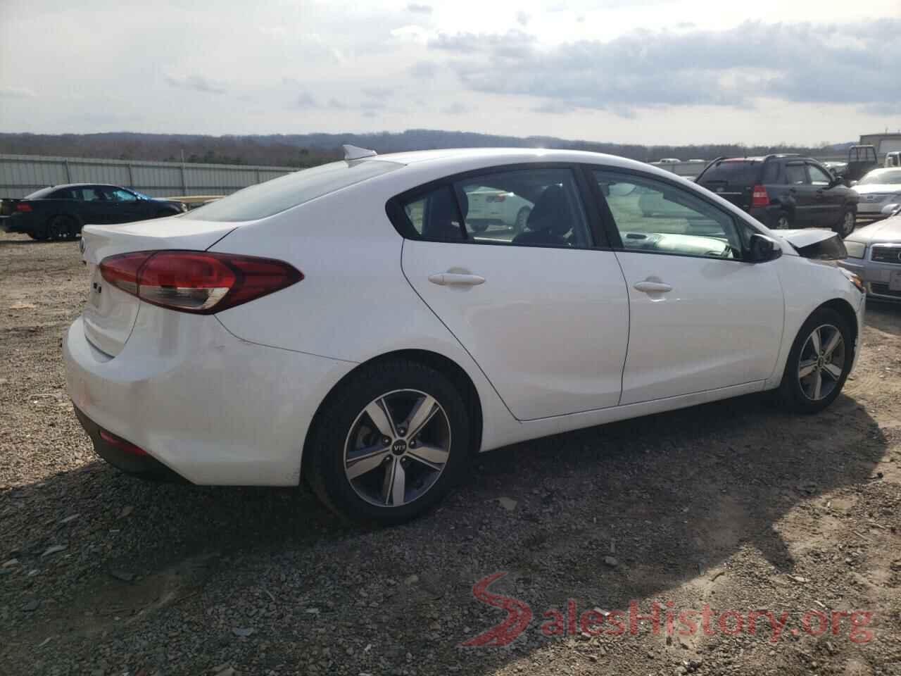 3KPFL4A73JE211268 2018 KIA FORTE