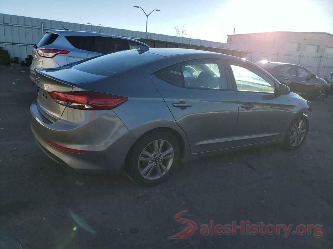 5NPD84LF1JH359864 2018 HYUNDAI ELANTRA