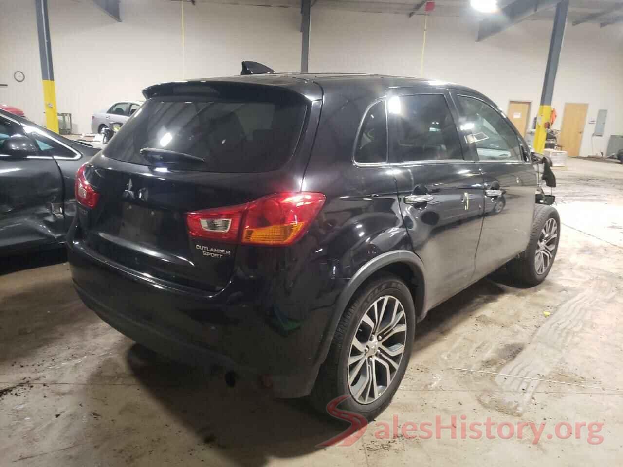 JA4AP3AU0HZ058369 2017 MITSUBISHI OUTLANDER