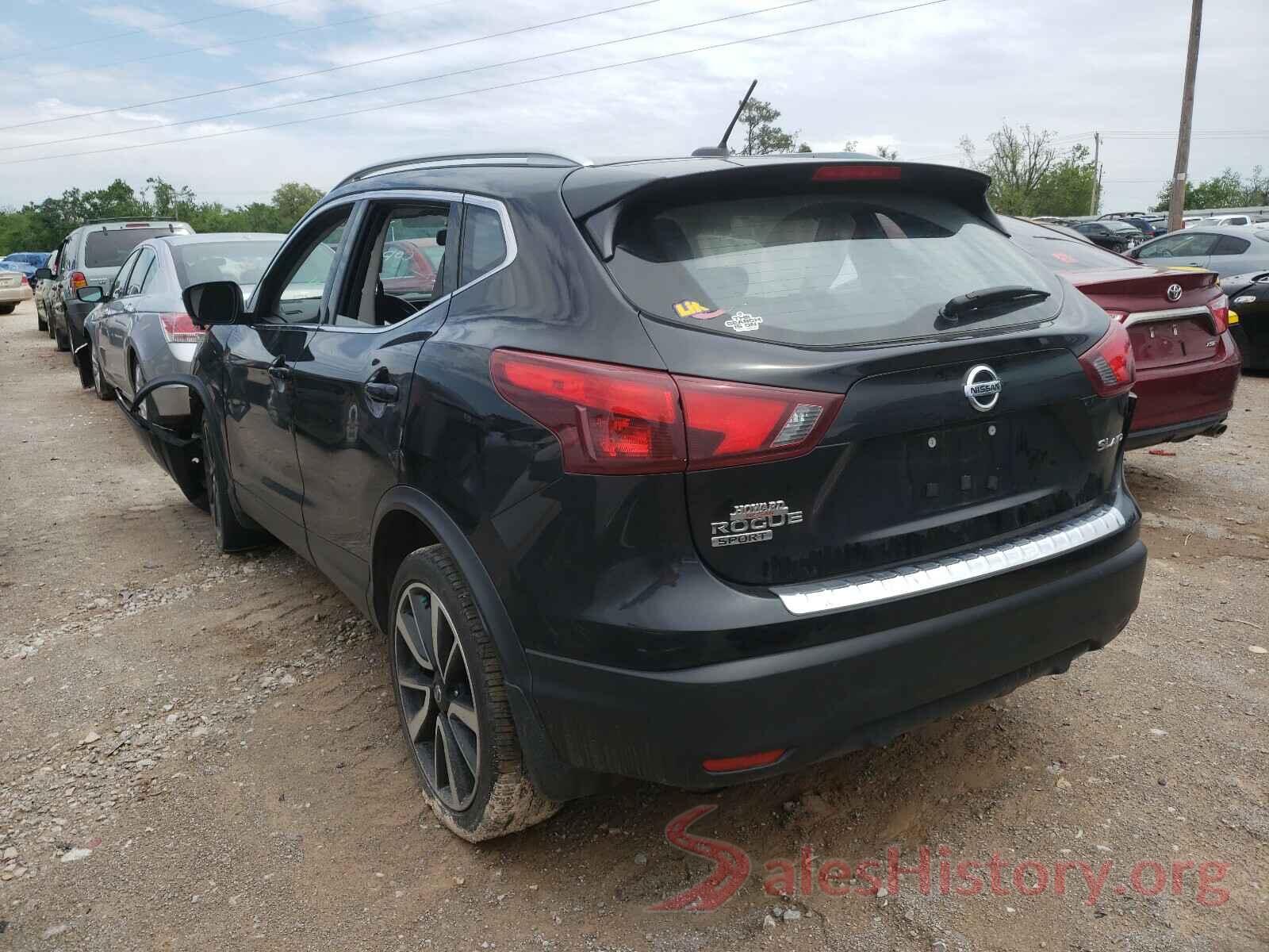 JN1BJ1CR7JW293404 2018 NISSAN ROGUE