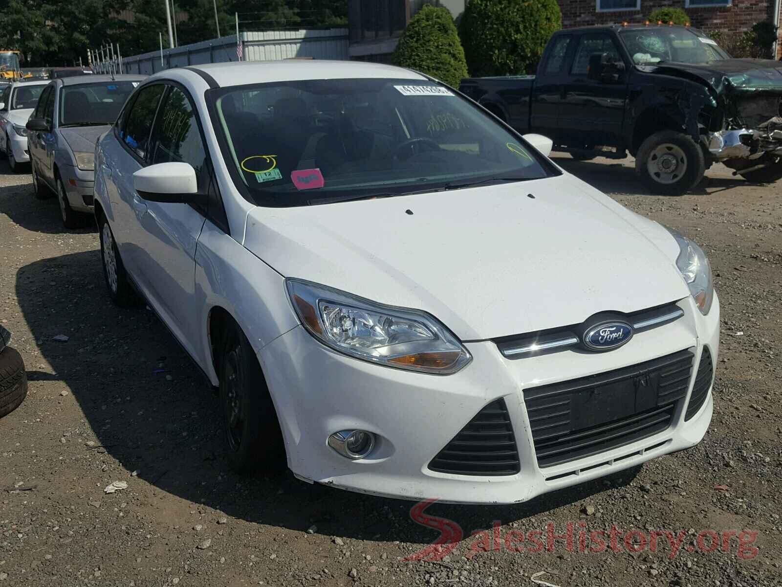 1FAHP3F26CL200270 2012 FORD FOCUS SE