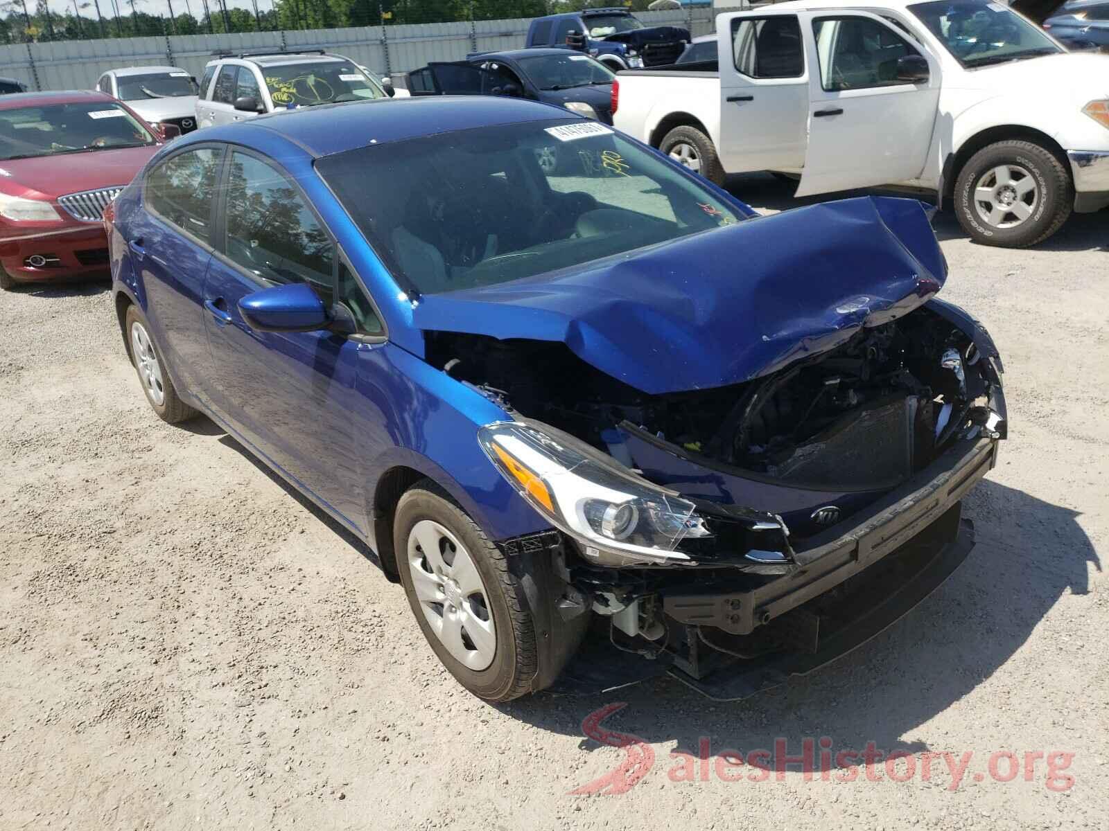 3KPFL4A7XHE103577 2017 KIA FORTE