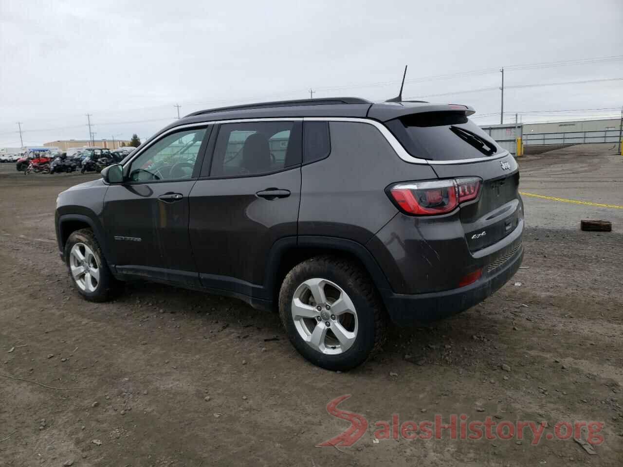 3C4NJDBB7JT392617 2018 JEEP COMPASS