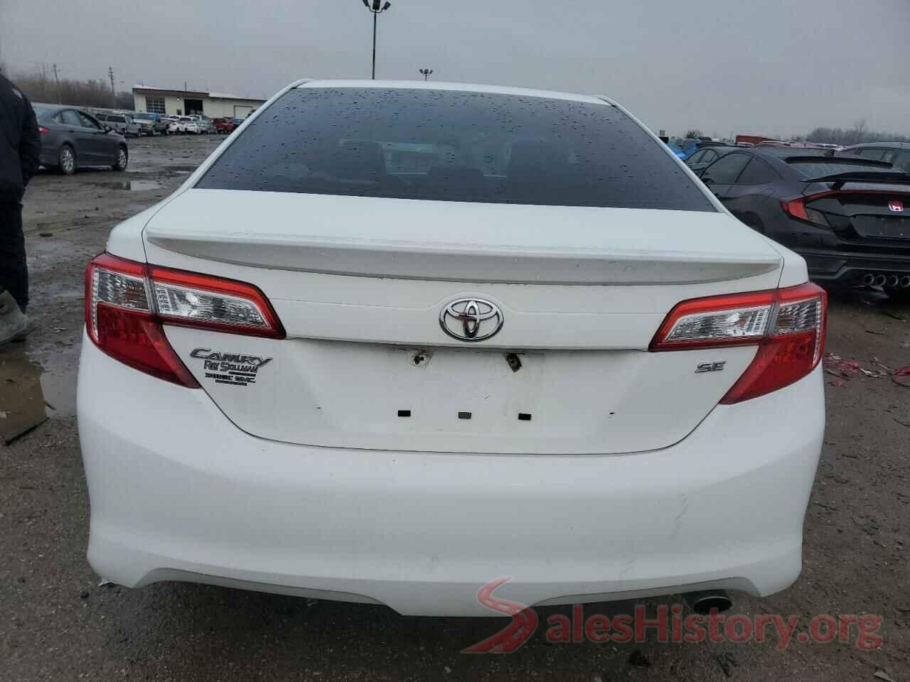 4T1BF1FK5EU761673 2014 TOYOTA CAMRY