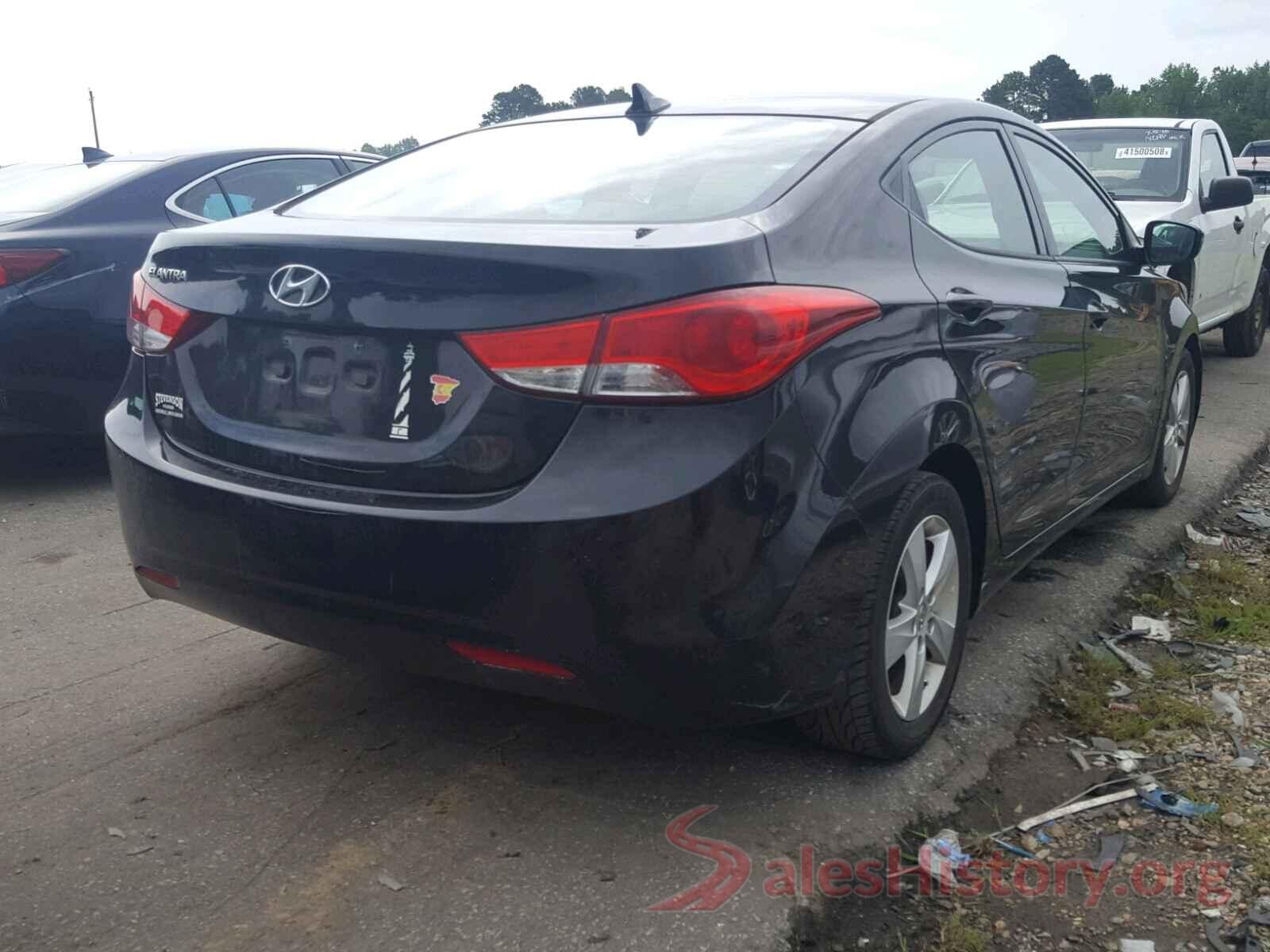 5NPDH4AE7DH370477 2013 HYUNDAI ELANTRA