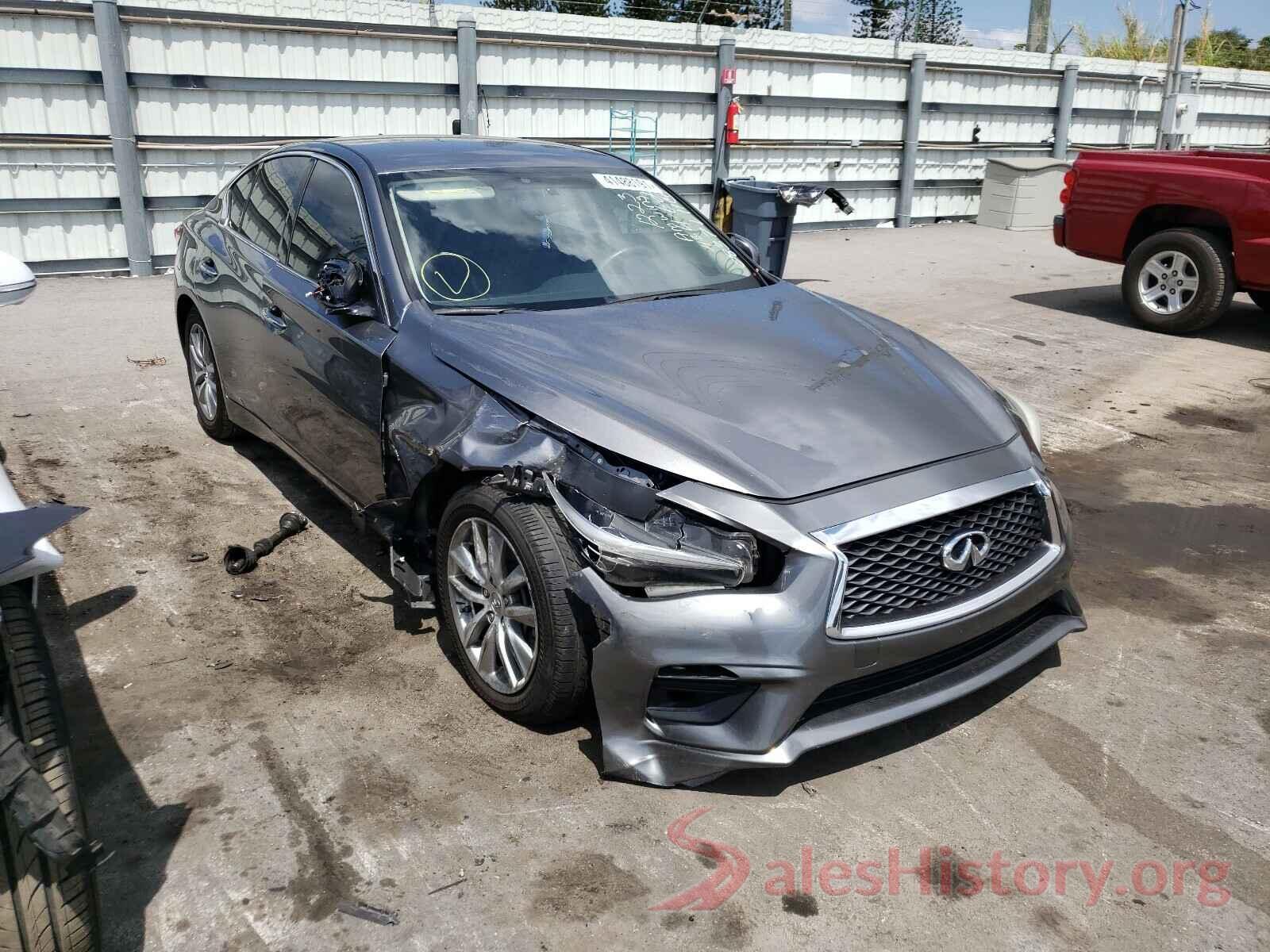 JN1CV7AP3JM240837 2018 INFINITI Q50