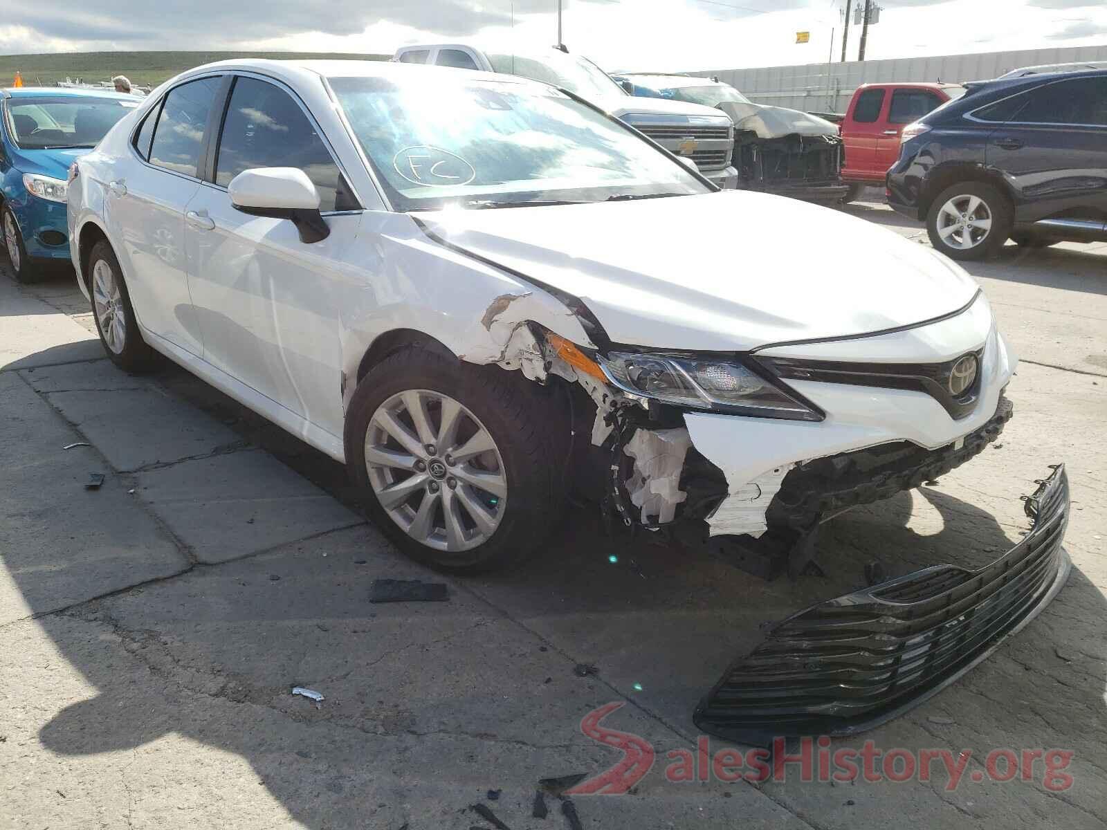 4T1B11HK1JU102155 2018 TOYOTA CAMRY