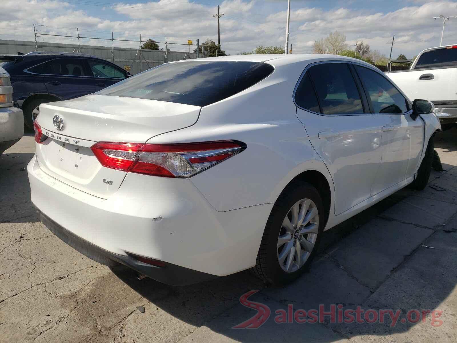 4T1B11HK1JU102155 2018 TOYOTA CAMRY