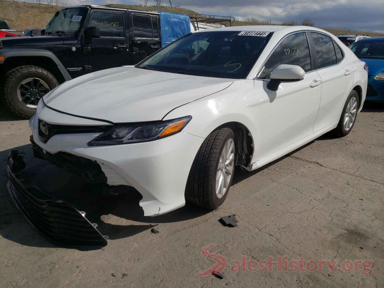 4T1B11HK1JU102155 2018 TOYOTA CAMRY