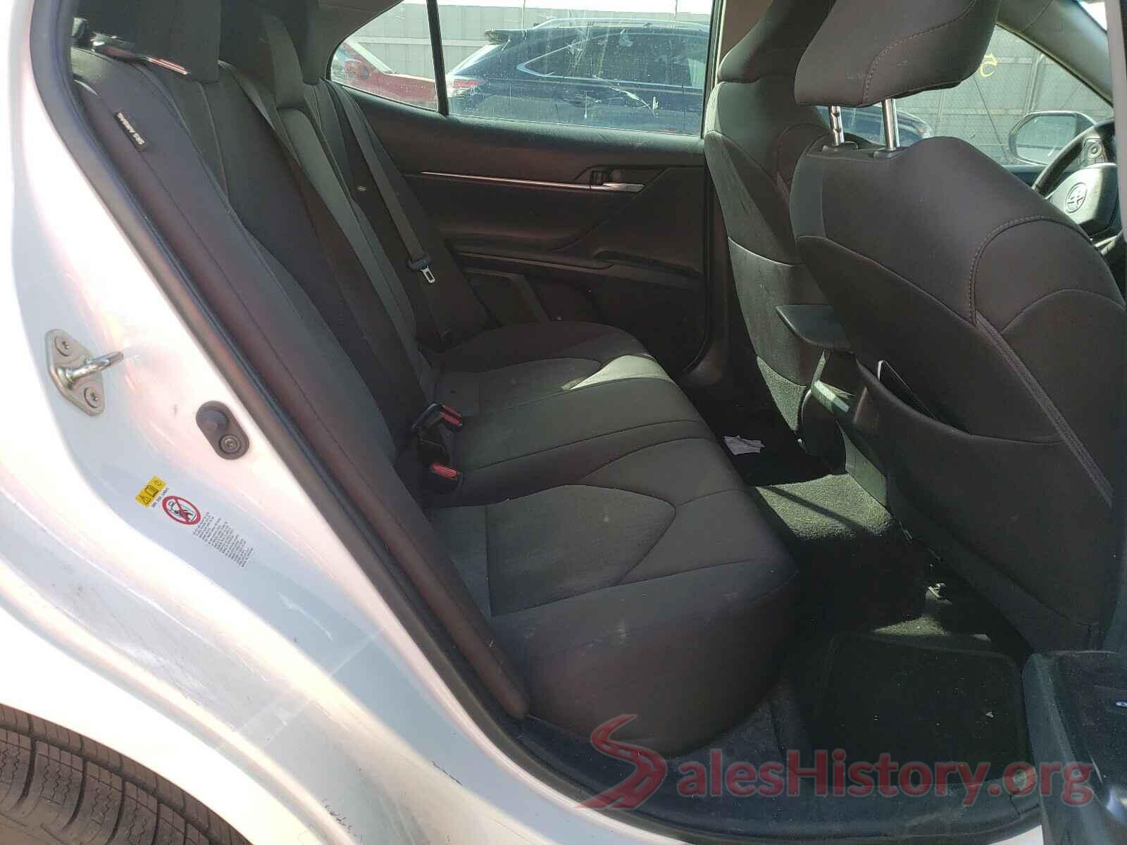 4T1B11HK1JU102155 2018 TOYOTA CAMRY