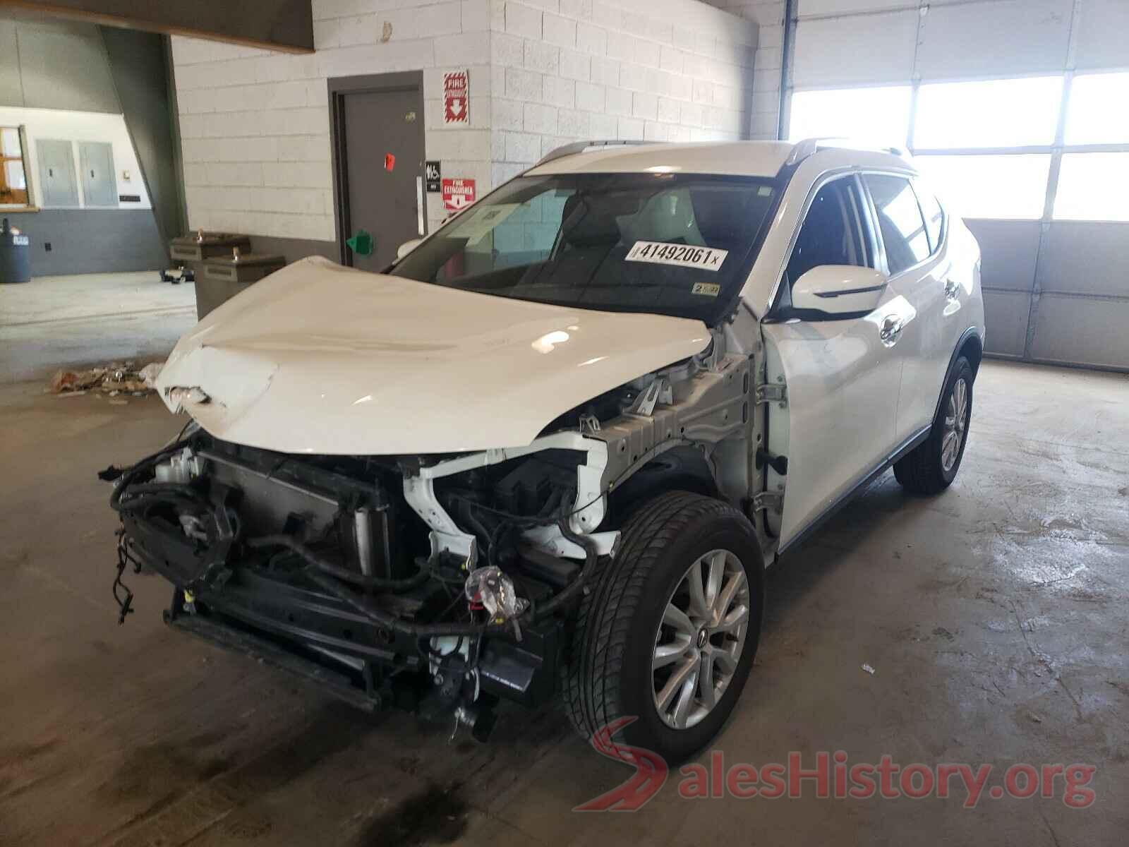 KNMAT2MT5JP583671 2018 NISSAN ROGUE