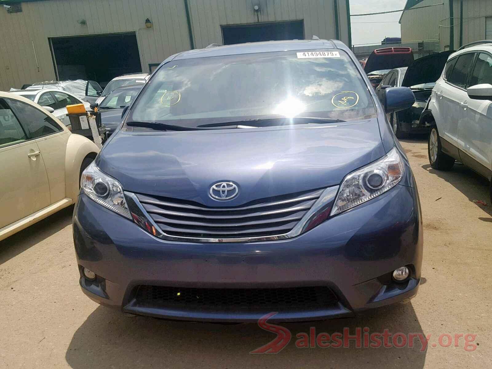 5TDDZ3DC9HS158679 2017 TOYOTA SIENNA XLE