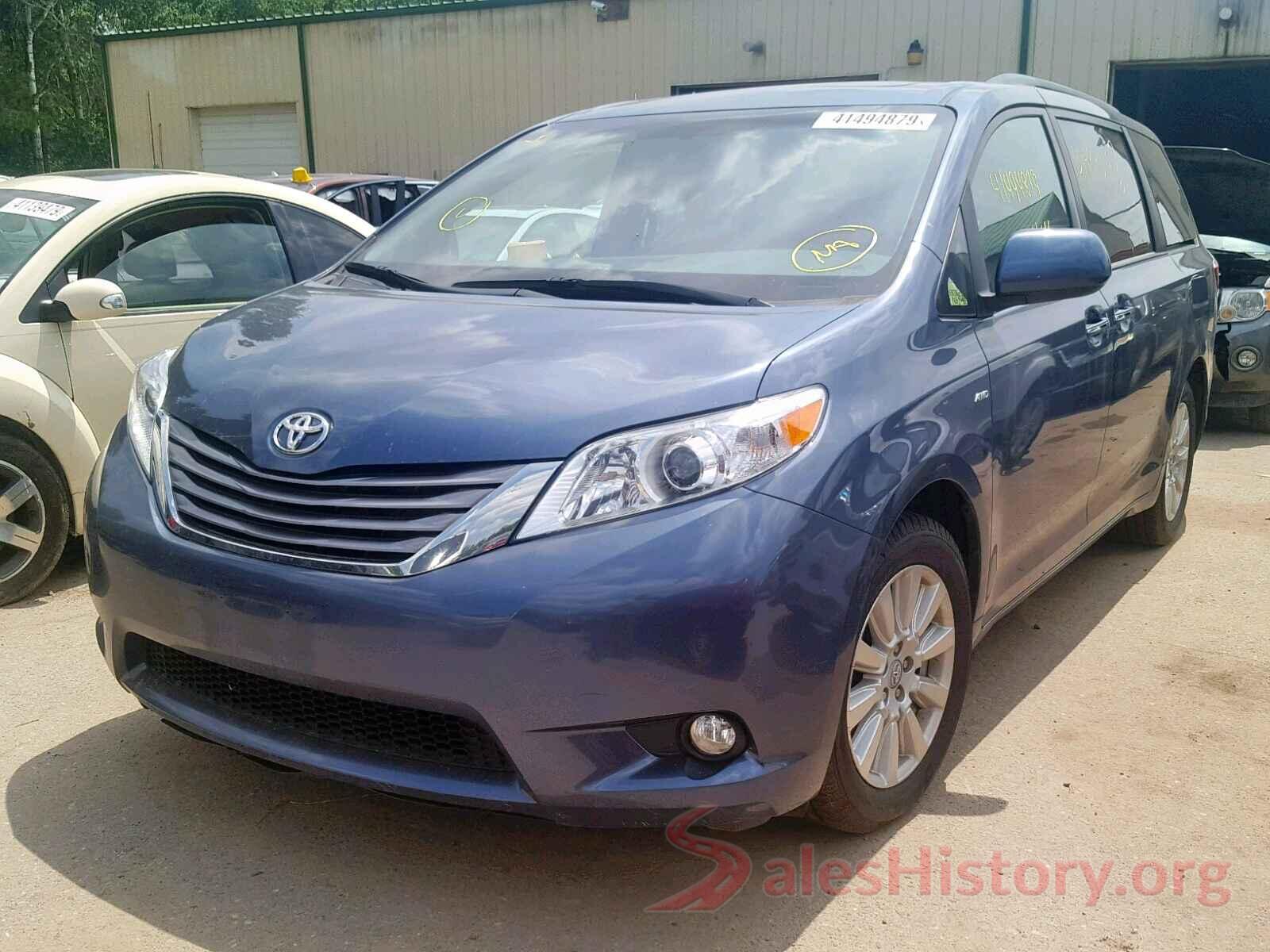 5TDDZ3DC9HS158679 2017 TOYOTA SIENNA XLE