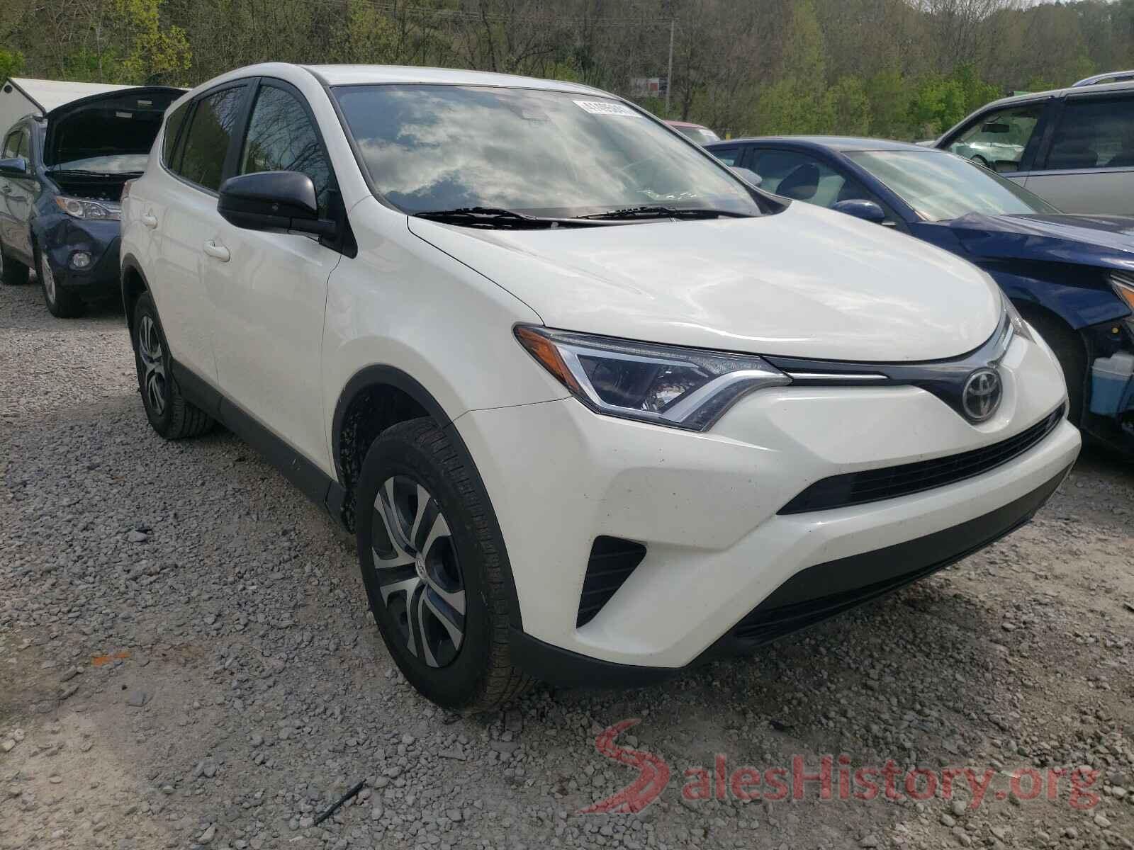 JTMBFREV3JJ737057 2018 TOYOTA RAV4