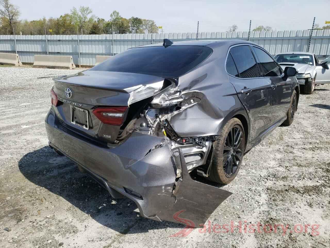 4T1K61AK2MU445556 2021 TOYOTA CAMRY