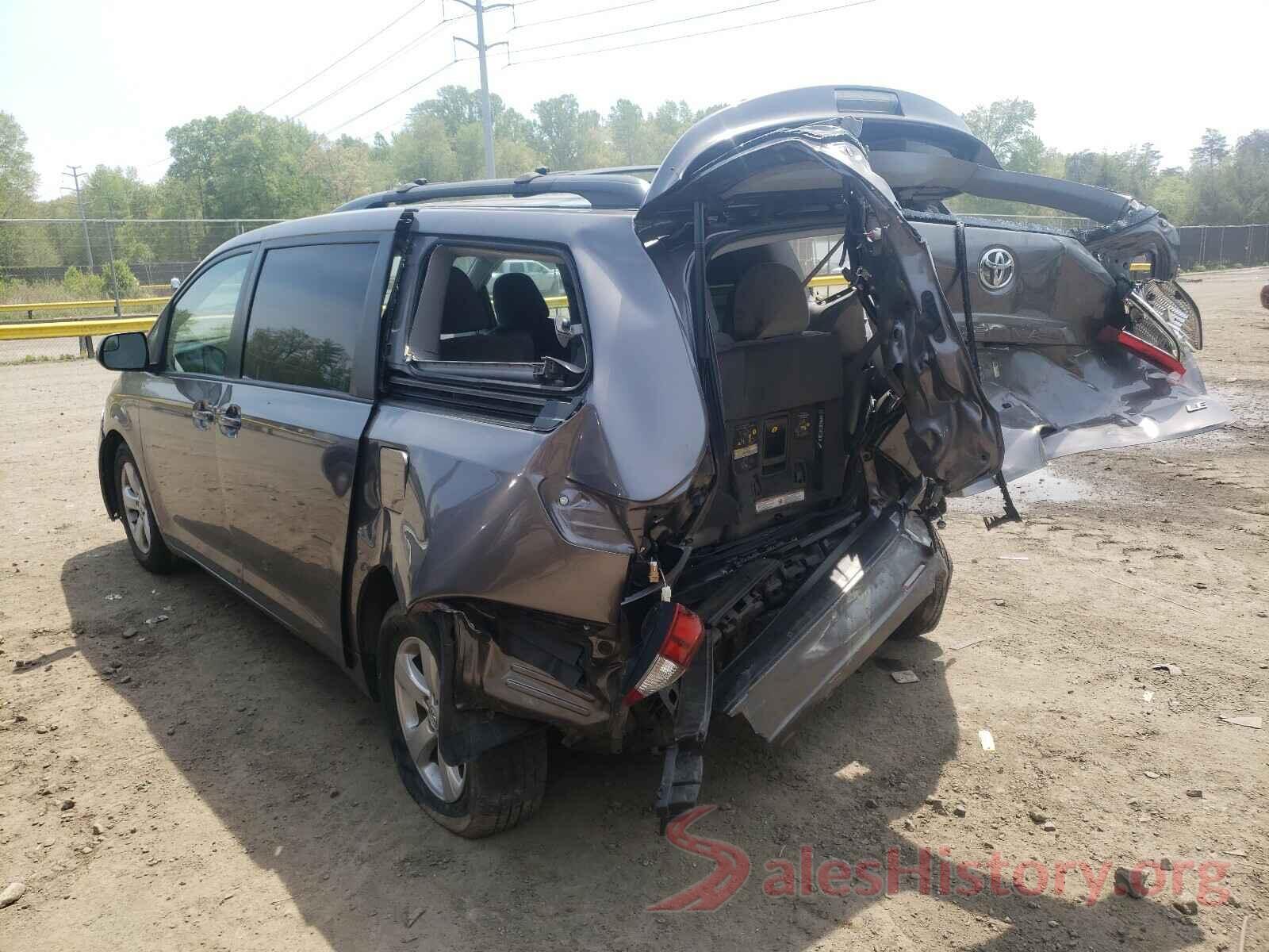 5TDKK3DCXGS757276 2016 TOYOTA SIENNA