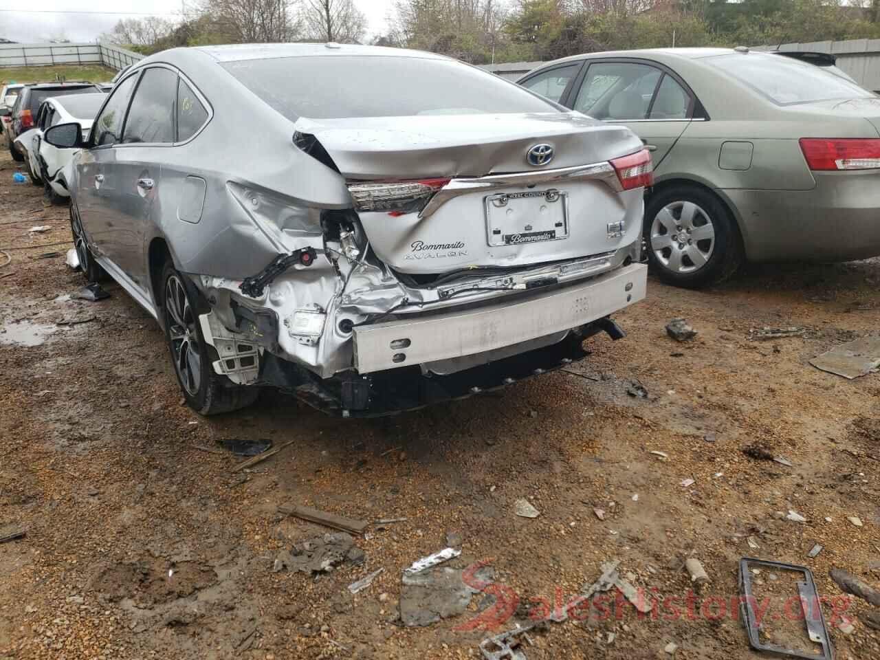 4T1BD1EBXJU064694 2018 TOYOTA AVALON