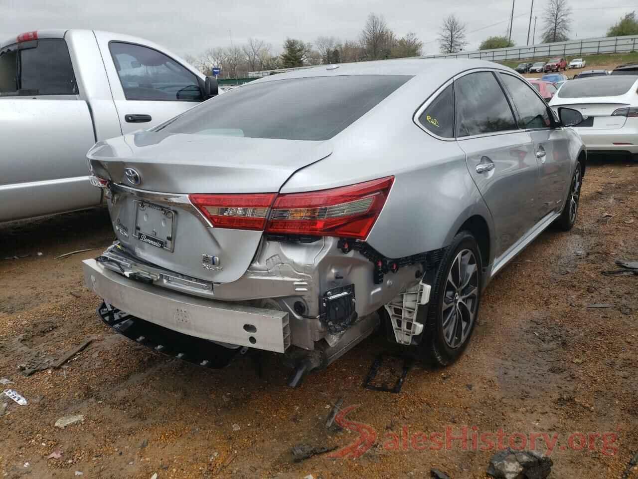 4T1BD1EBXJU064694 2018 TOYOTA AVALON