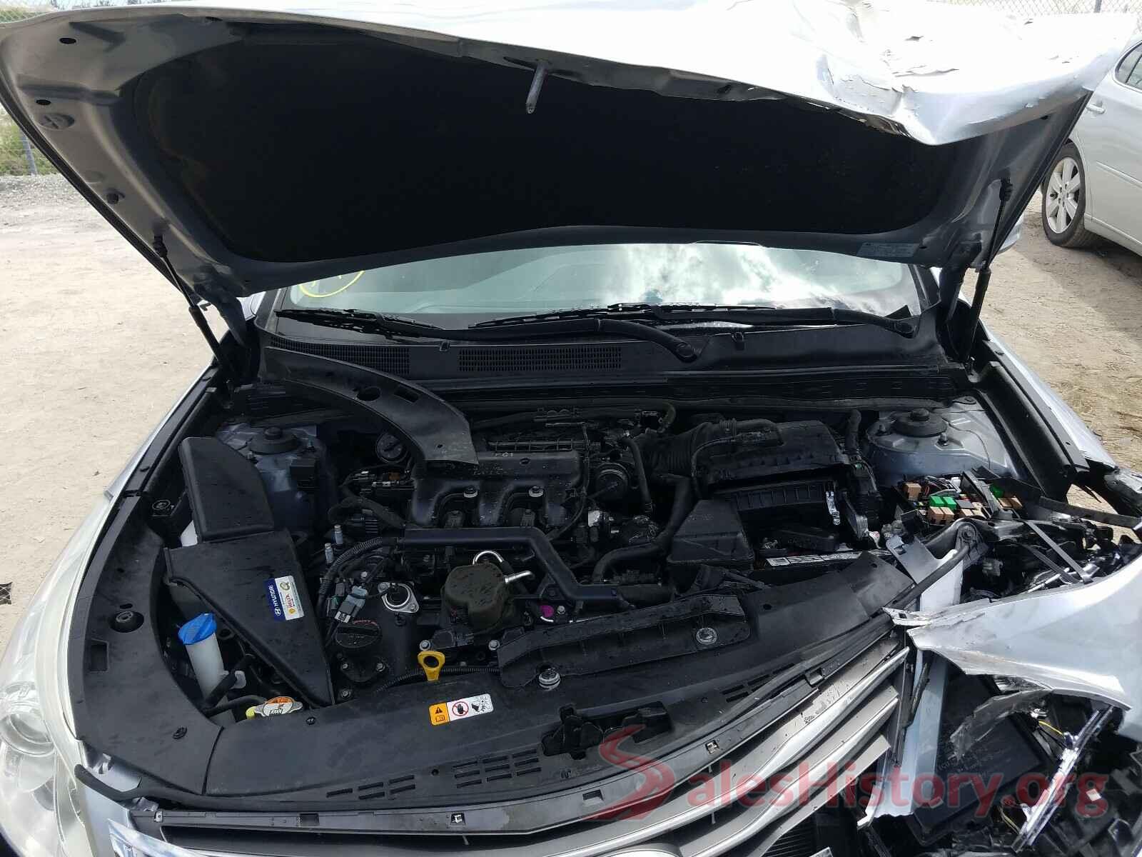 KMHFH4JG3GA555241 2016 HYUNDAI AZERA