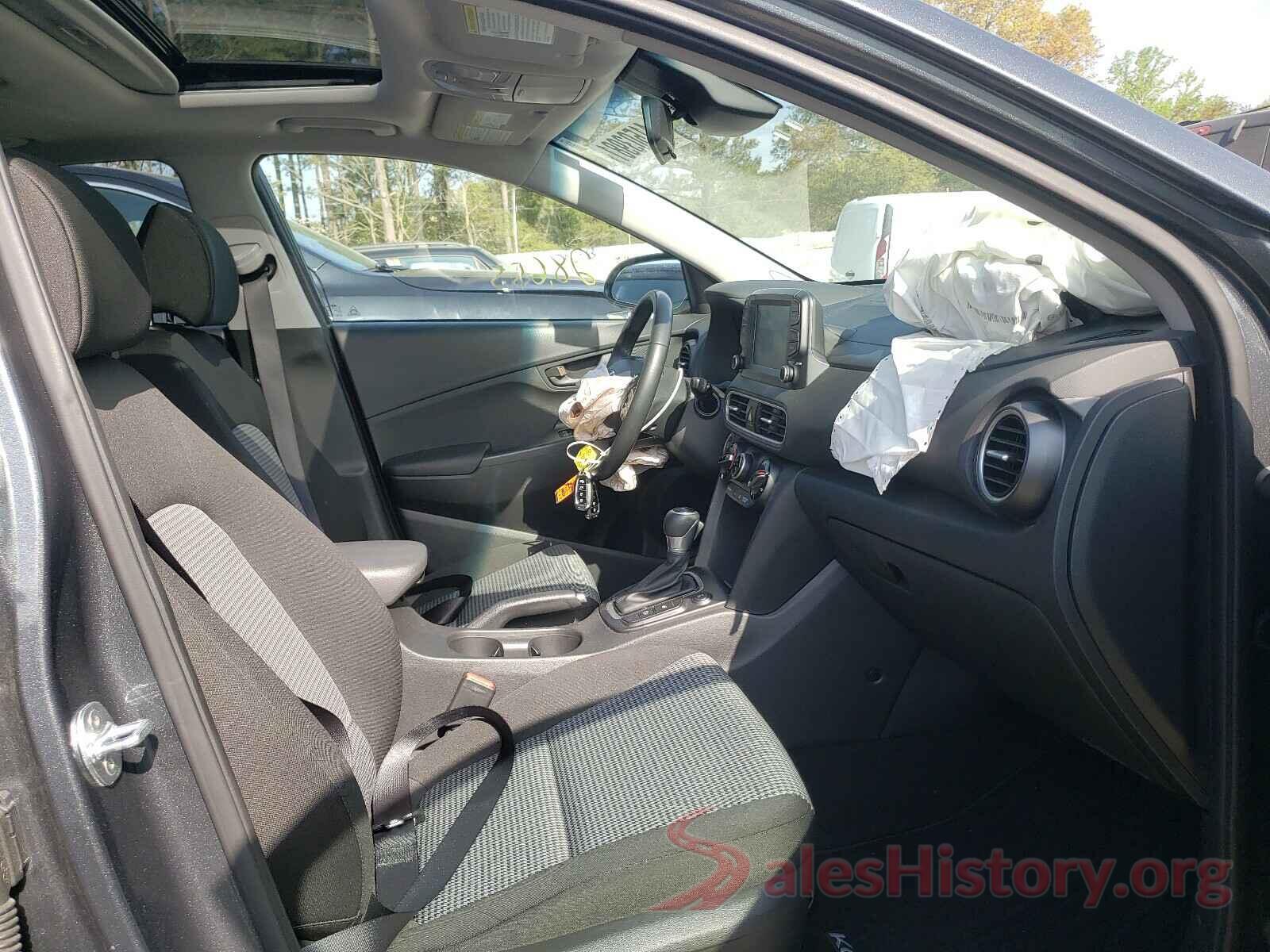 KM8K6CAA3JU088242 2018 HYUNDAI KONA