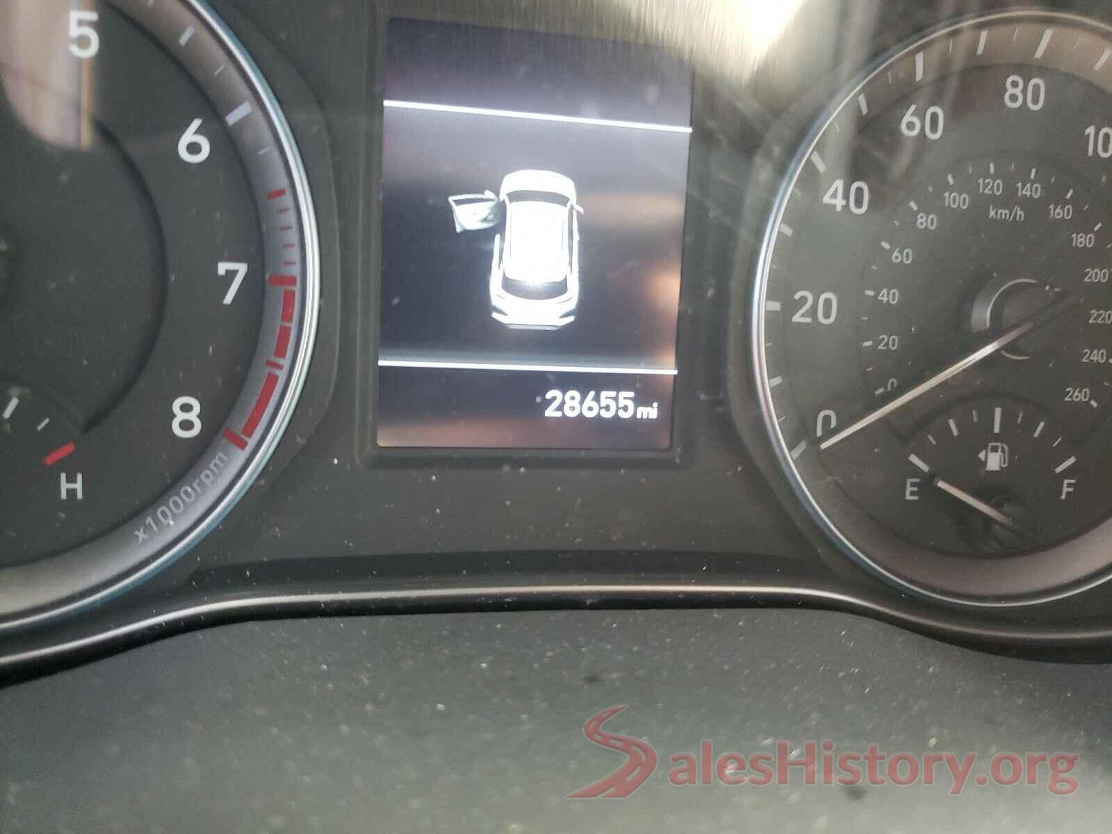 KM8K6CAA3JU088242 2018 HYUNDAI KONA