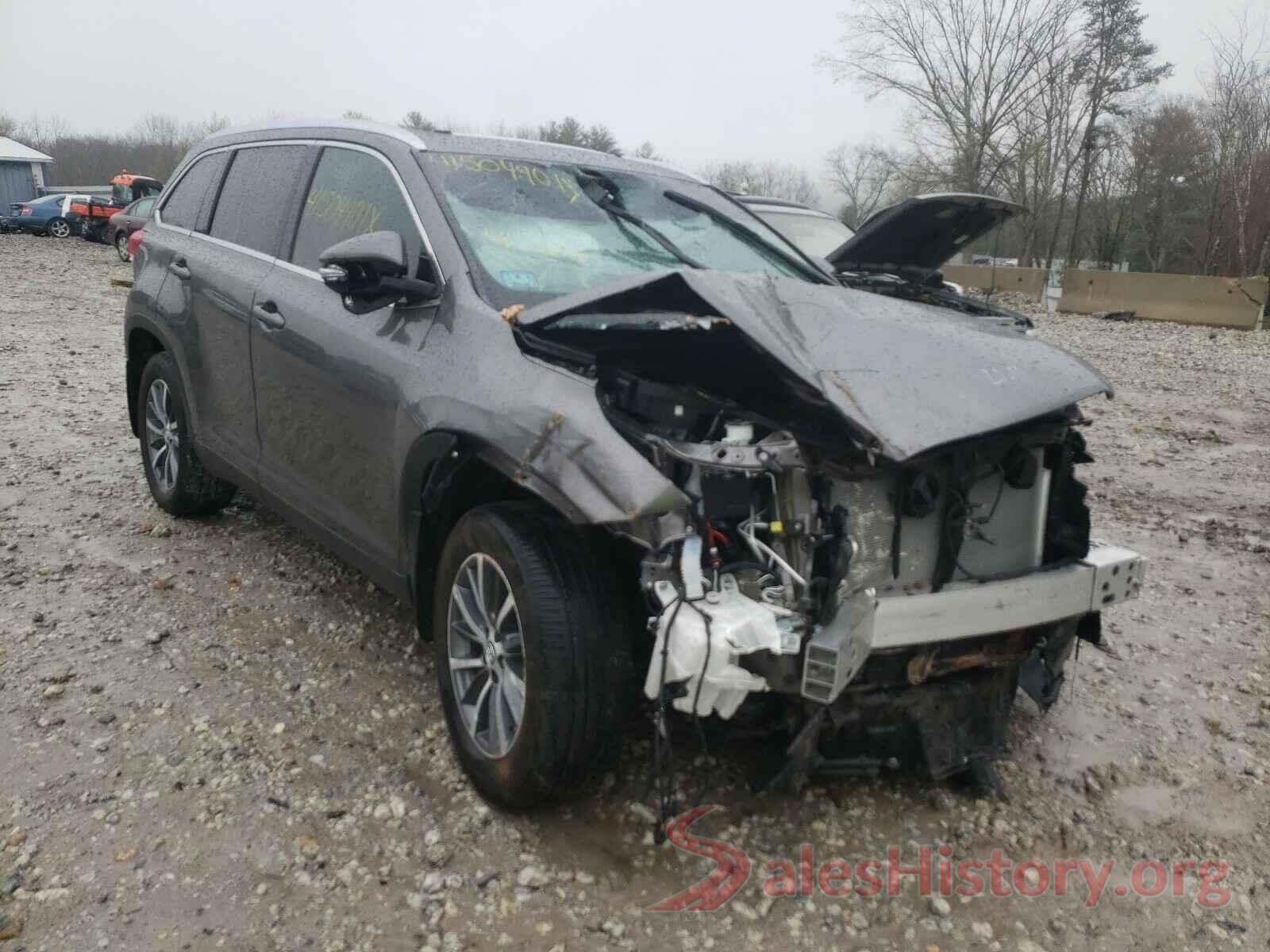 5TDJZRFH5KS621357 2019 TOYOTA HIGHLANDER