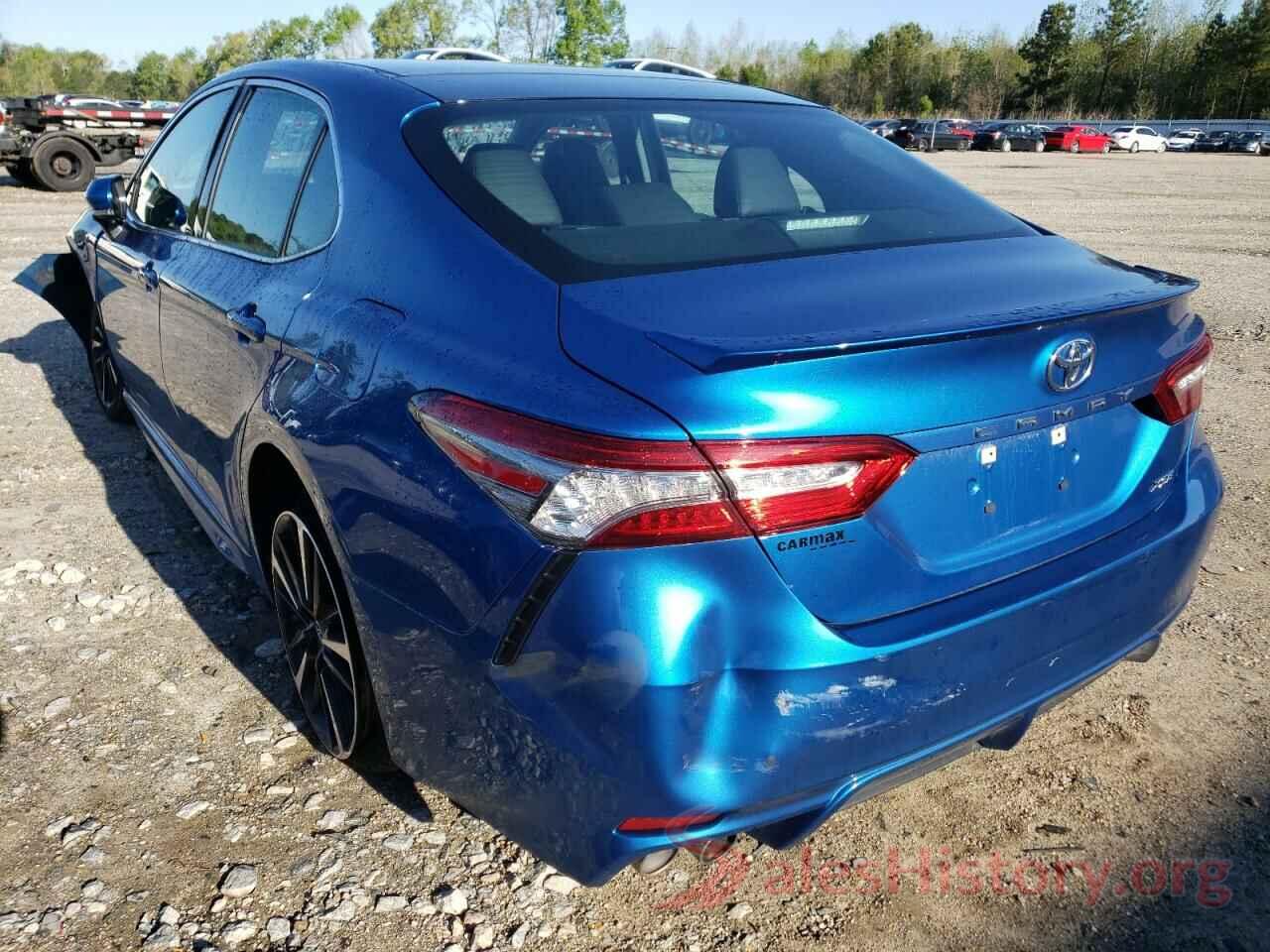 4T1B61HK9JU060402 2018 TOYOTA CAMRY