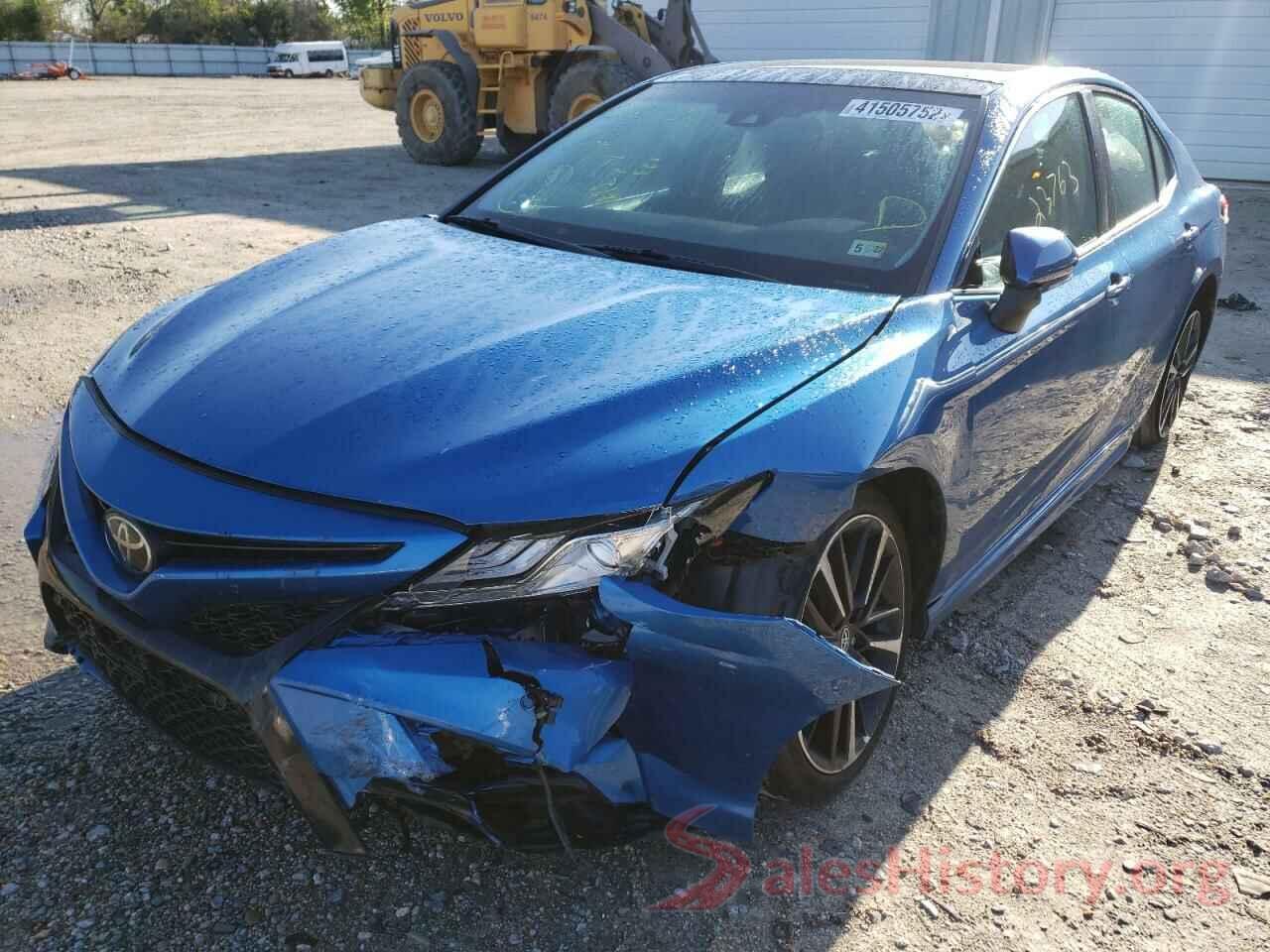 4T1B61HK9JU060402 2018 TOYOTA CAMRY