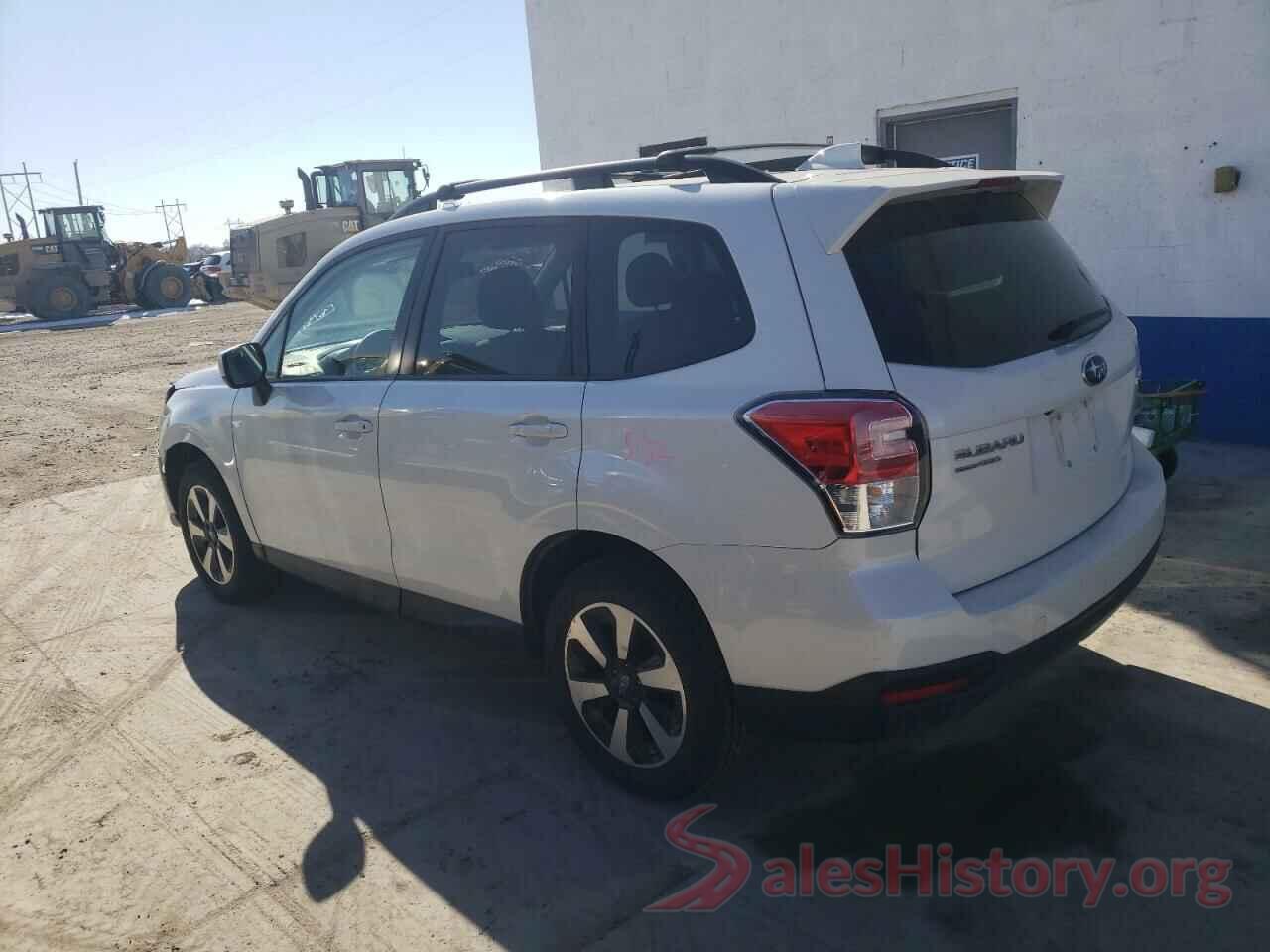 JF2SJAEC3JH535858 2018 SUBARU FORESTER