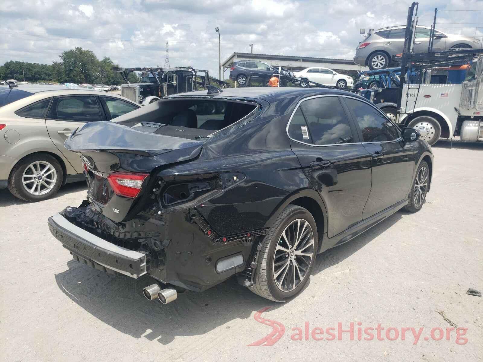 4T1B11HKXKU708961 2019 TOYOTA CAMRY