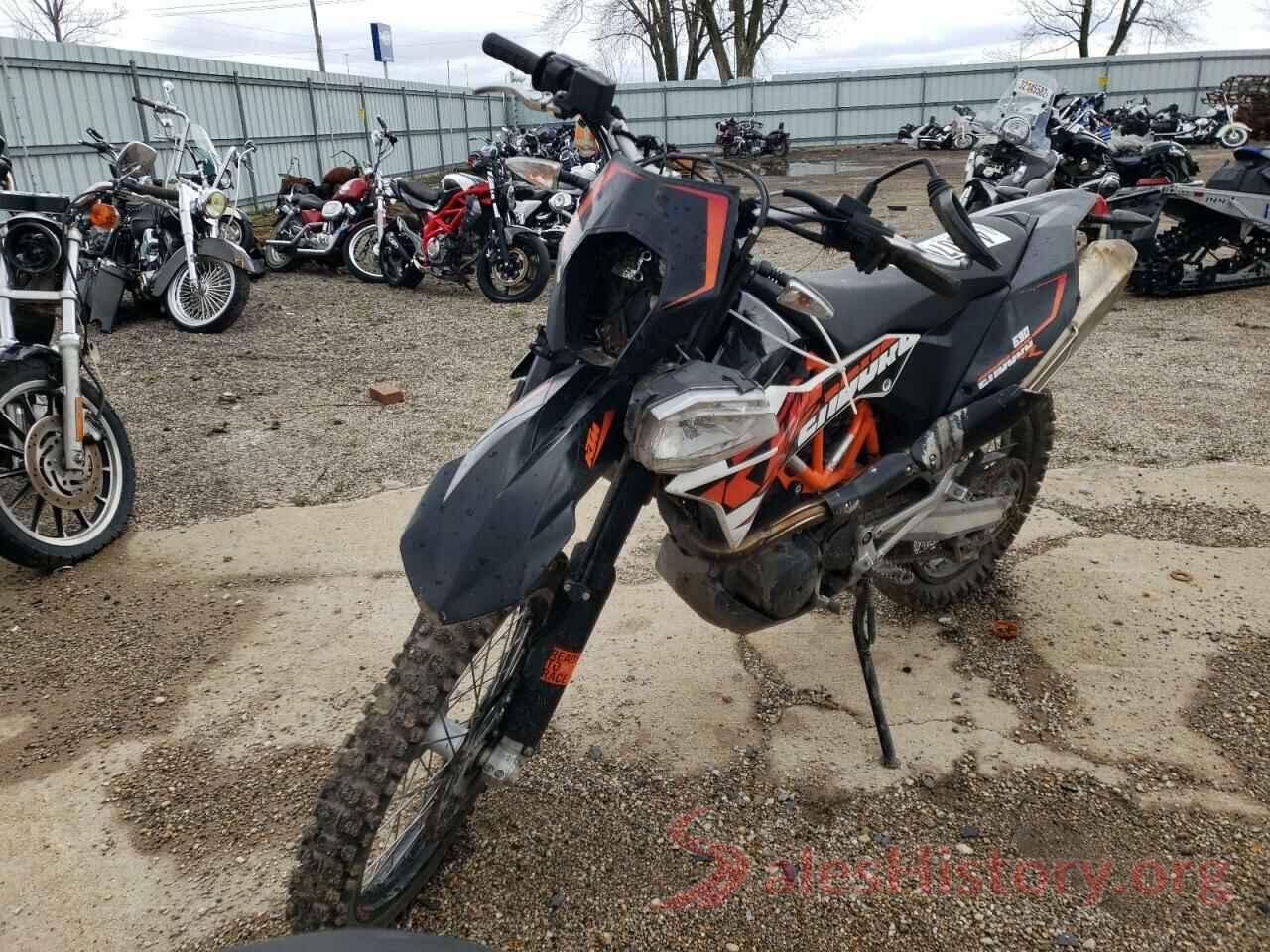 VBKLET401JM719342 2018 KTM MOTORCYCLE